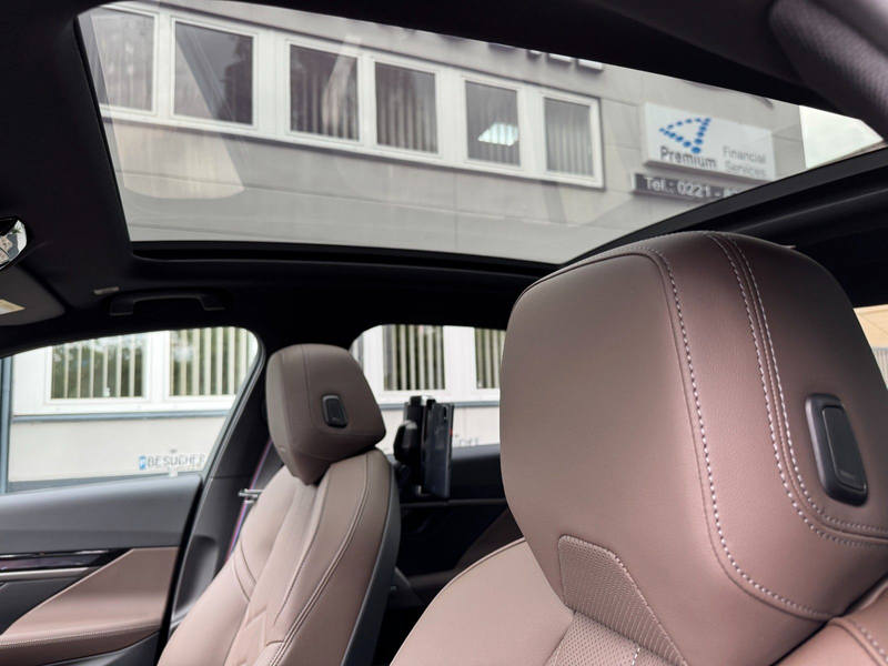 BMW 530 e M Sportpaket Pro/Fond Entertainmen/Panoram — photo 6