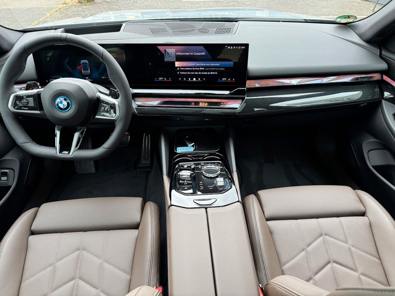 BMW 530 e M Sportpaket Pro/Fond Entertainmen/Panoram — photo 13