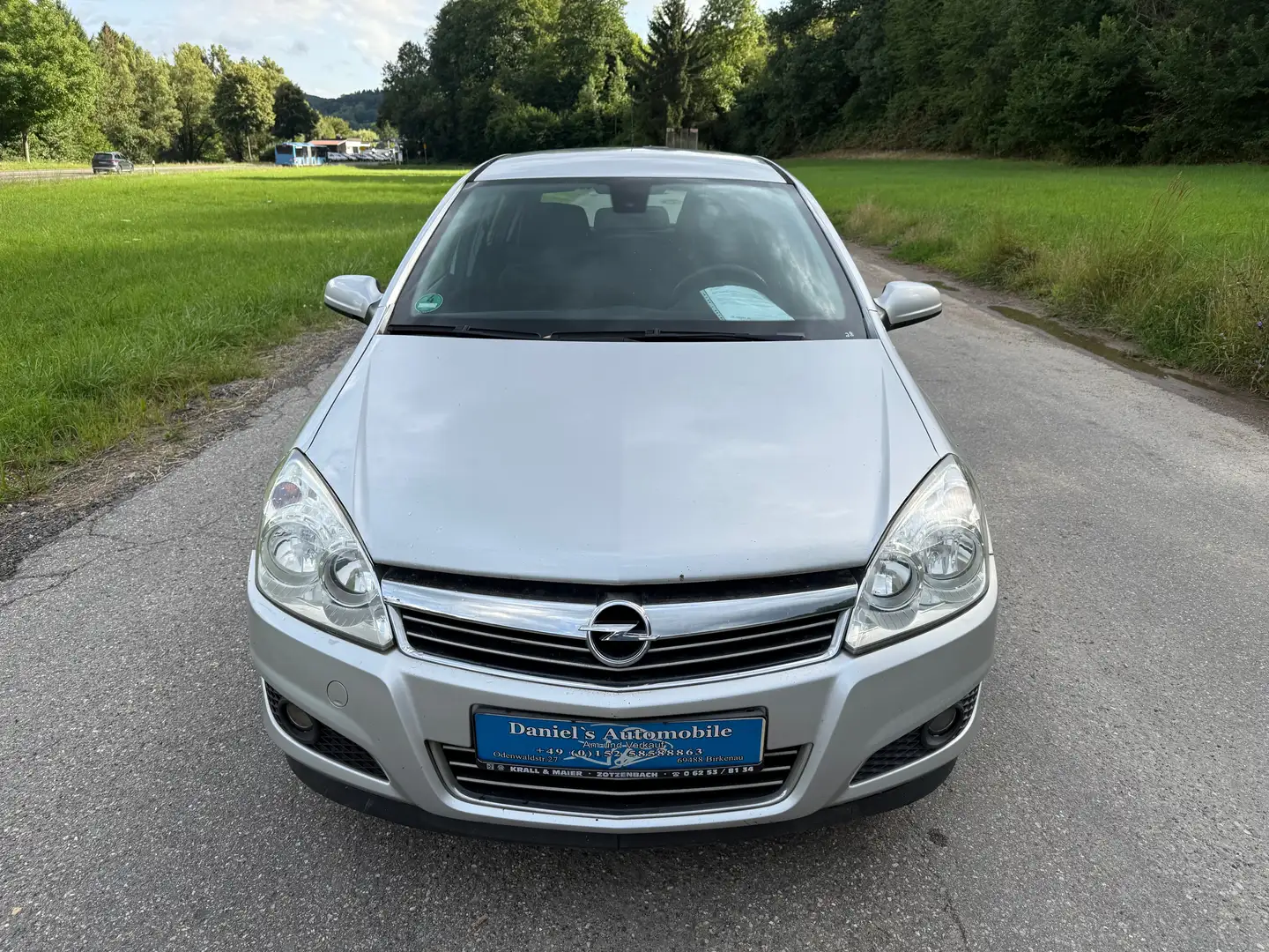 Opel Astra Astra Fließheck  5-Türer 1.6 Silber - 1