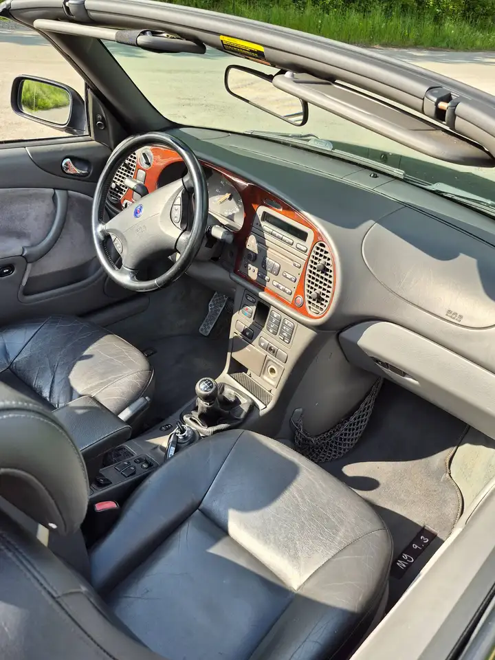 Saab 9-3 2.0i t Cabrio SE, foto 4