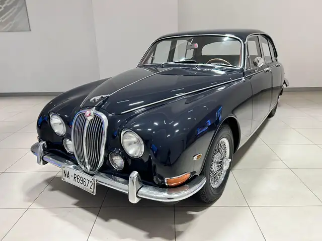 Jaguar MK II S-Type 3.8 S