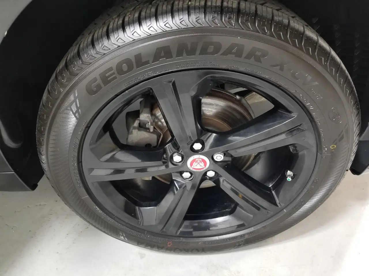 Jaguar F-Pace снимка Jaguar F-Pace