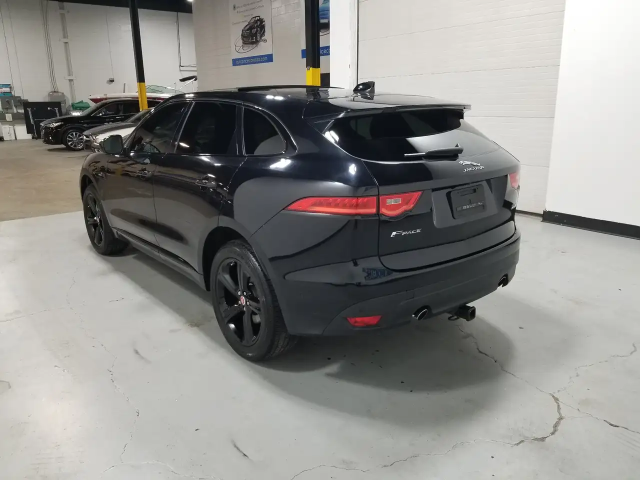 Jaguar F-Pace снимка Jaguar F-Pace