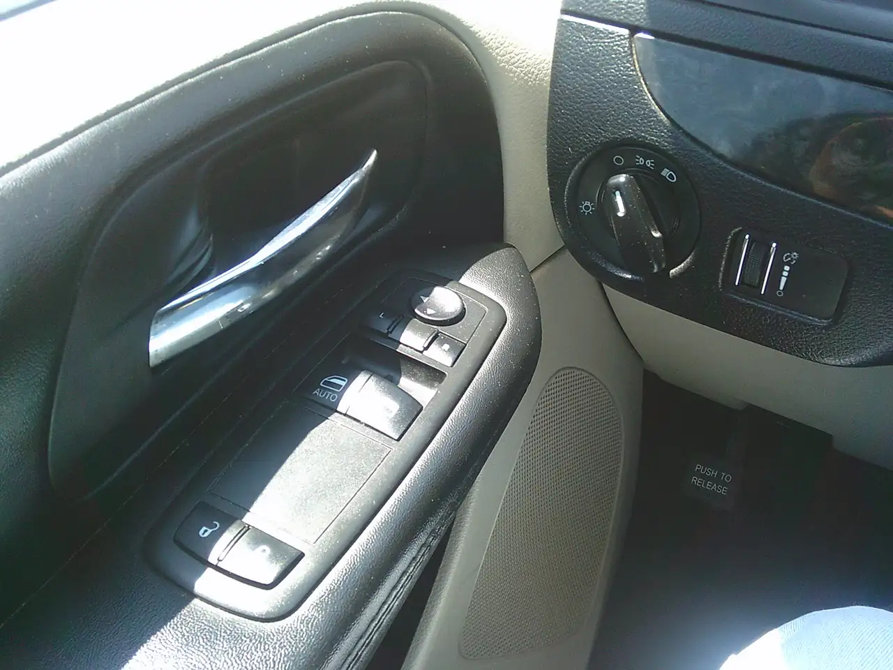 Dodge Grand Caravan снимка Dodge Grand Caravan