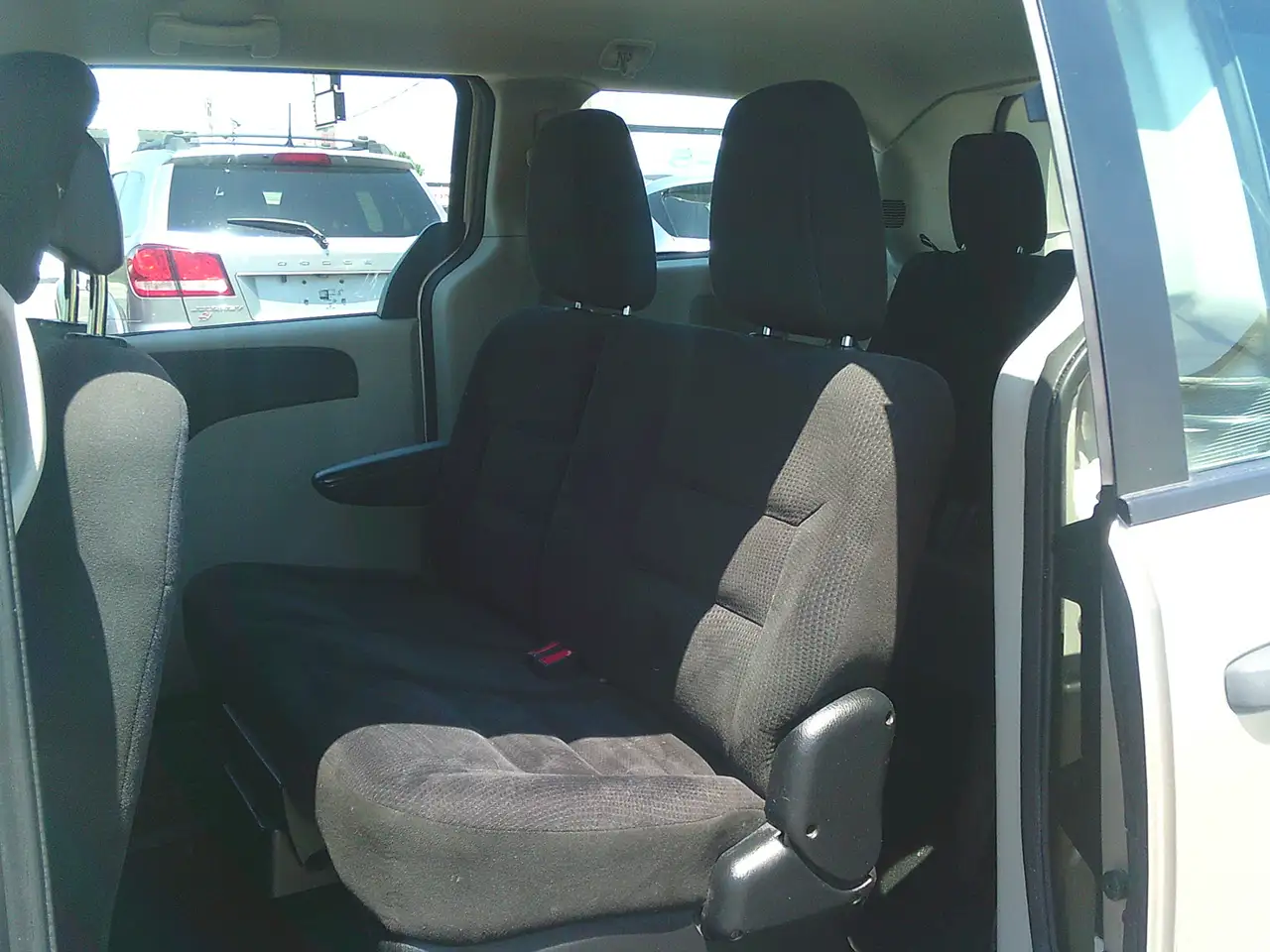 Dodge Grand Caravan снимка Dodge Grand Caravan