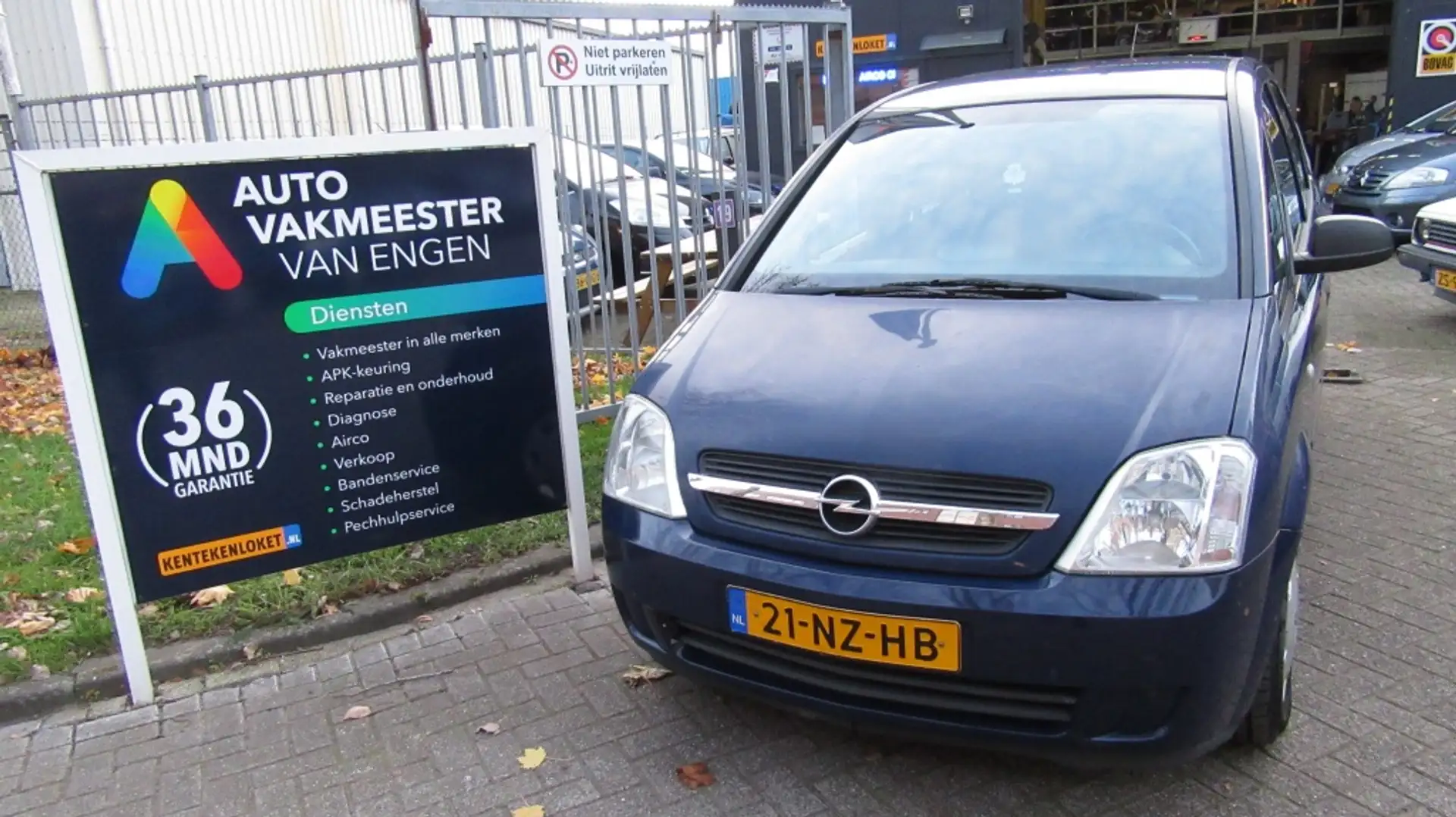 Opel Meriva 1.6 Essentia Blauw - 2