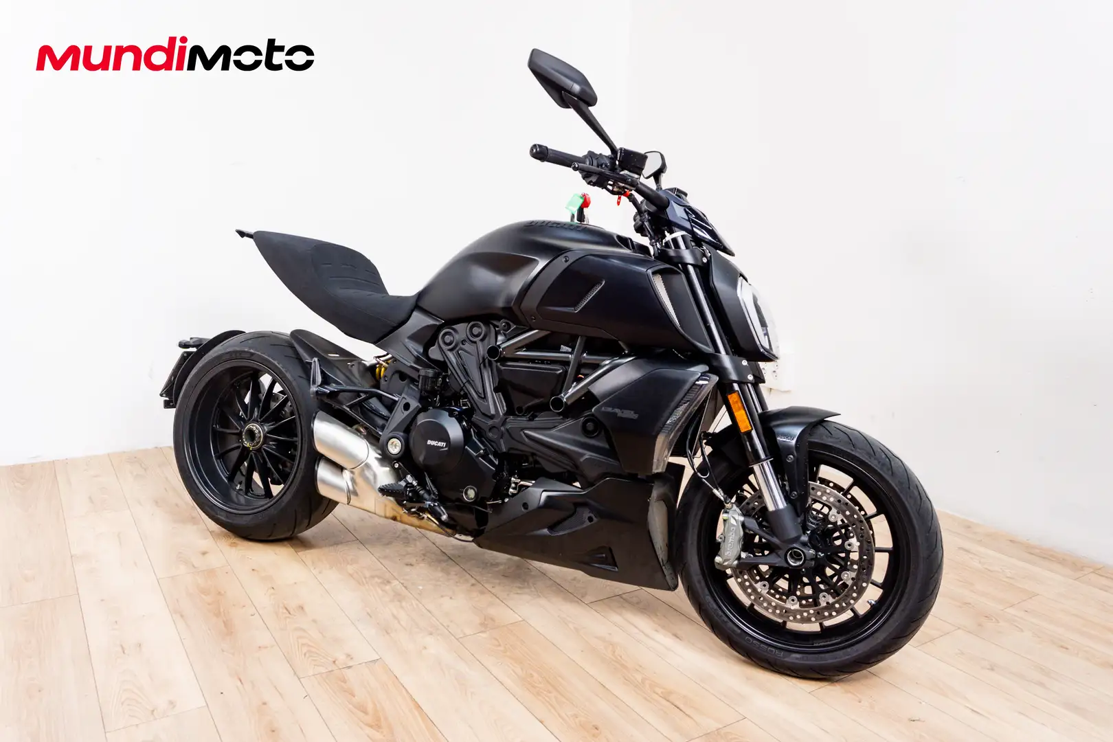 Ducati Diavel - 2