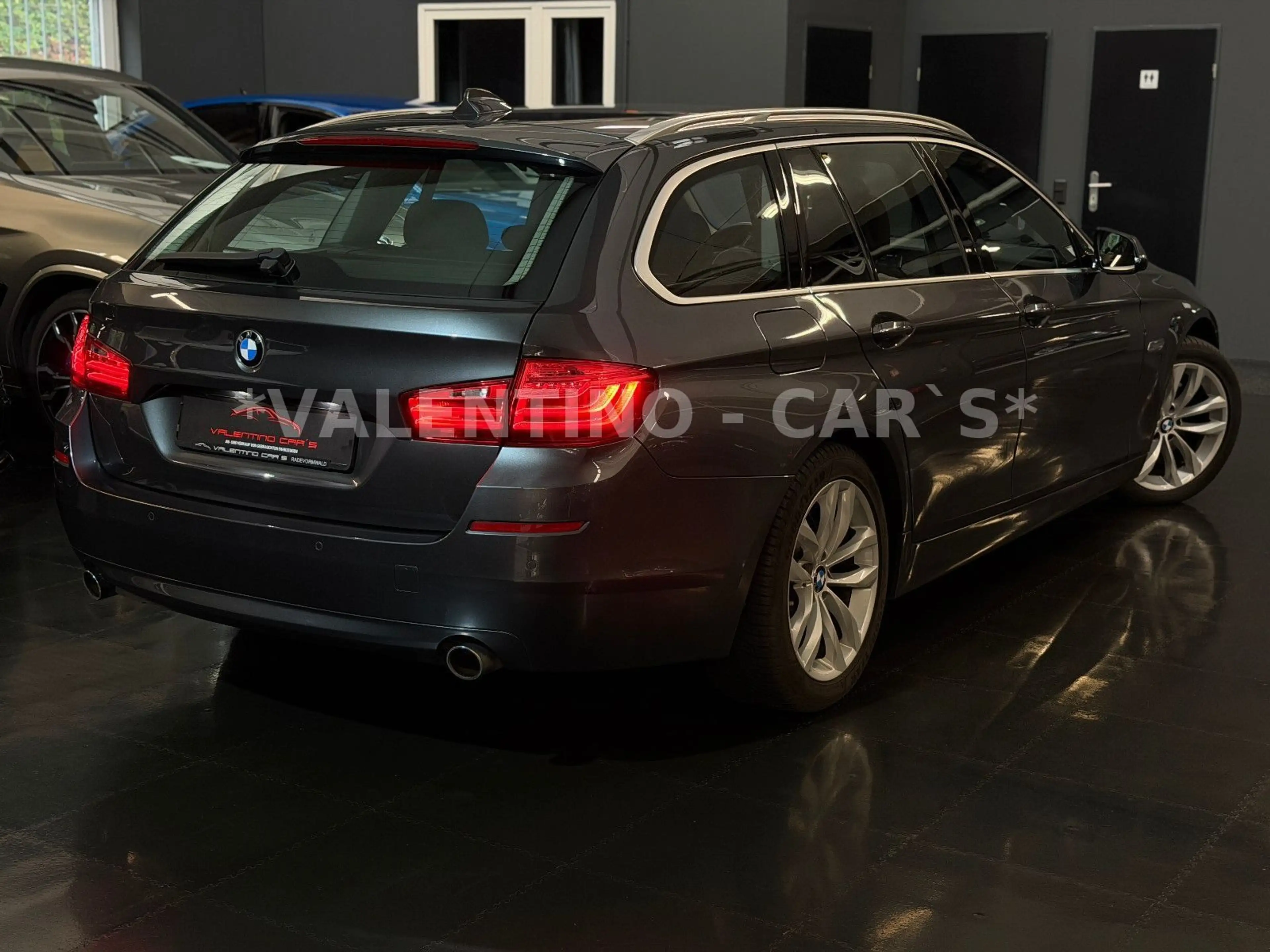 BMW 535 xd Touring xDrive/Head/AHK/H&K/ACC/Ambi/Autom — photo 12