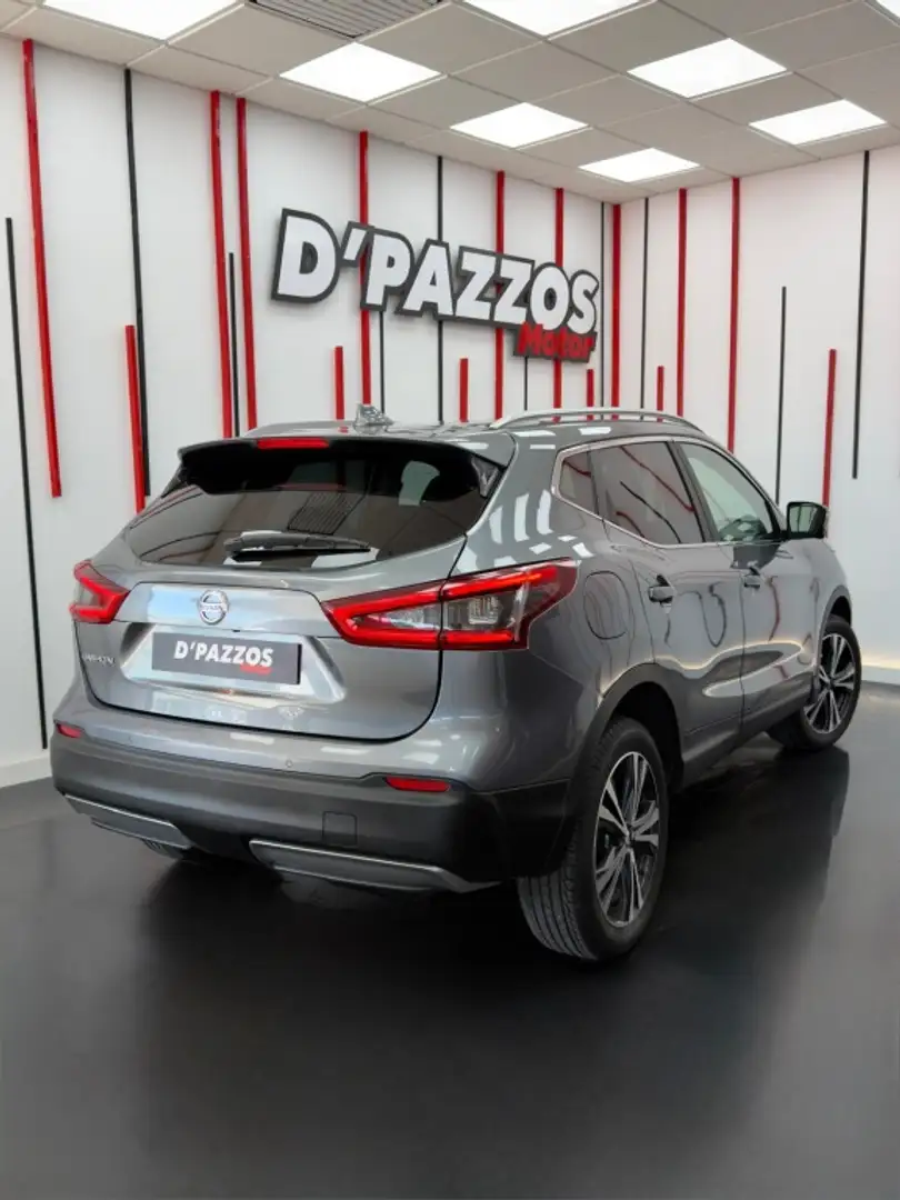 Nissan Qashqai 1.5dCi N-Connecta 4x2 85kW Gris - 2