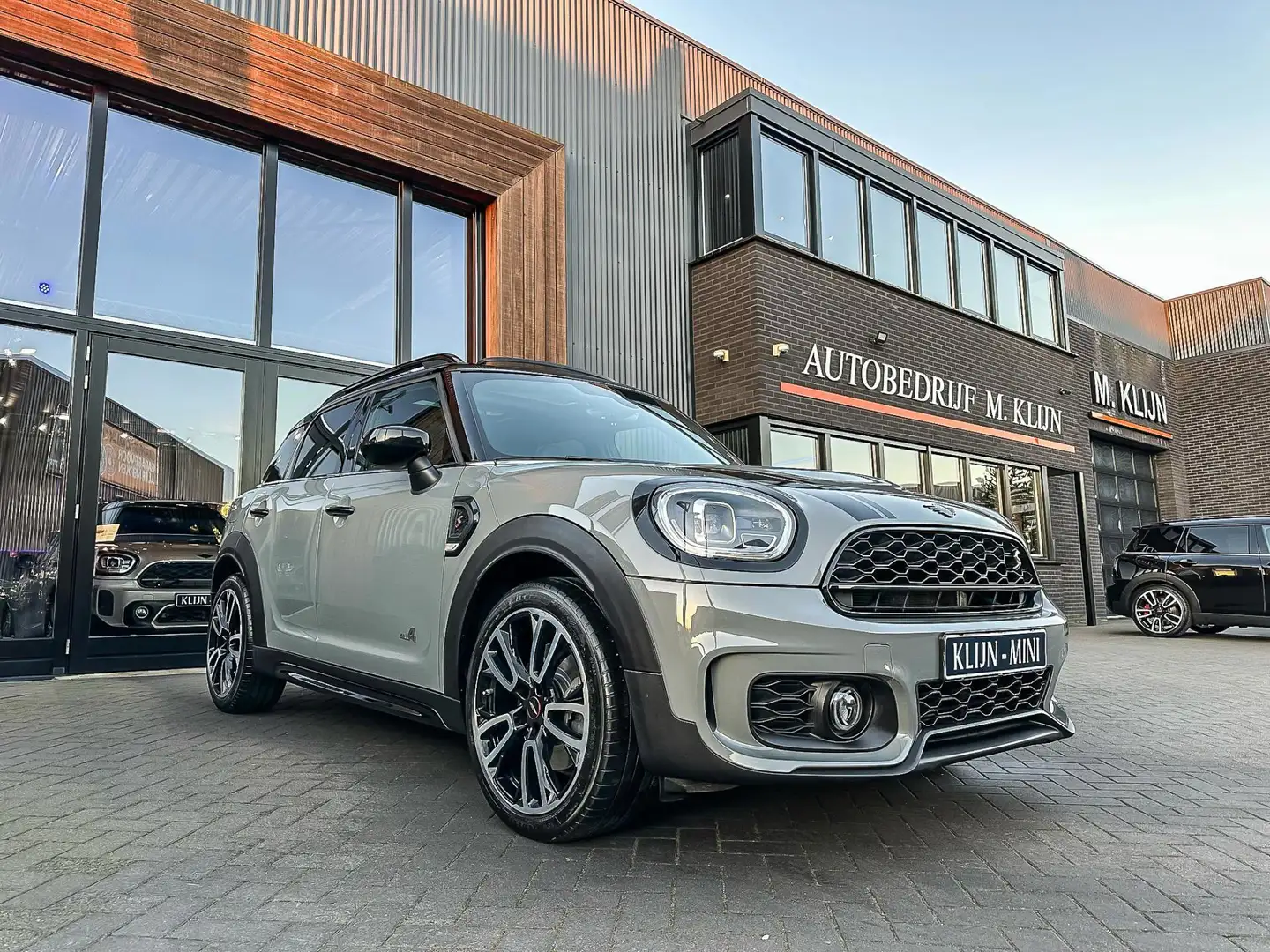 MINI Cooper S Countryman Mini 2.0 ALL4 John Cooper Works F1 aut 178pk/Nardo Grijs - 1