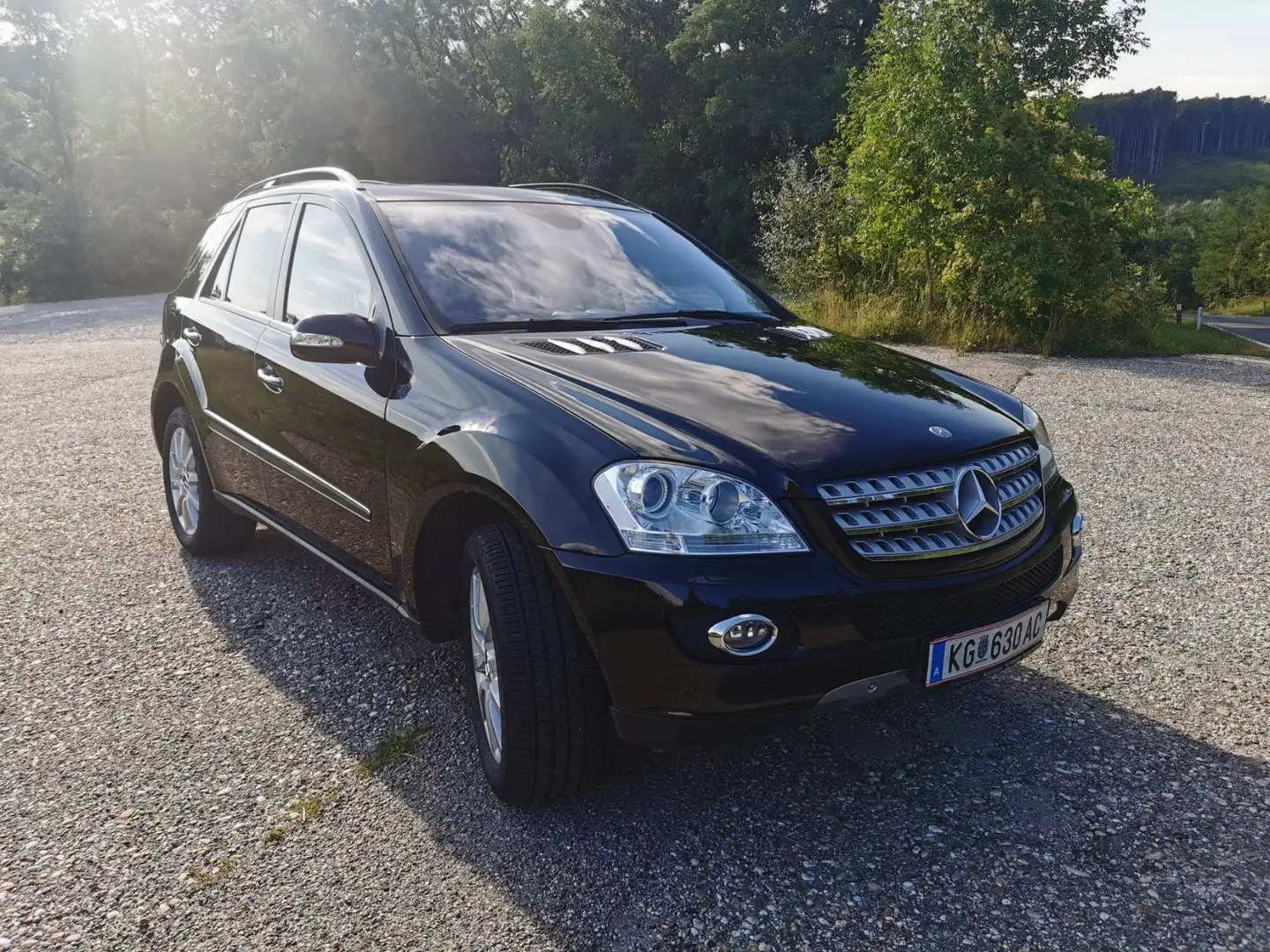Mercedes-Benz ML 350 ML 350 4MATIC Aut. Schwarz - 1