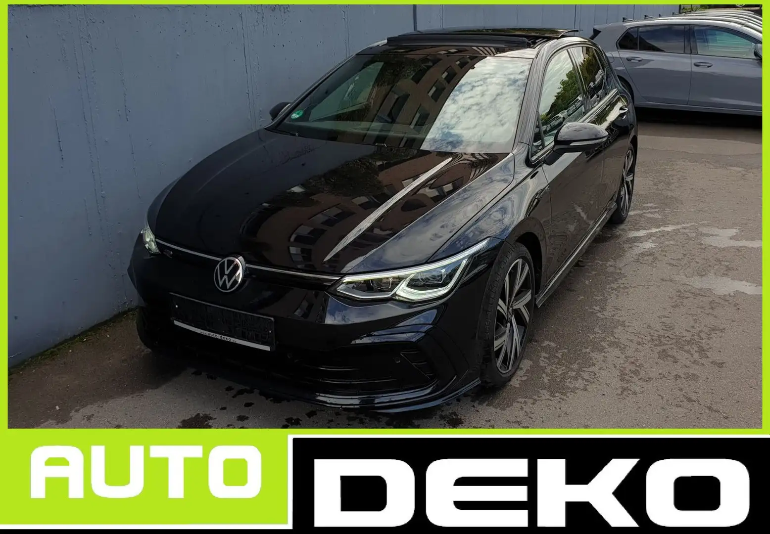 Volkswagen Golf 8 2.0TDI DSG 3 x R-Line Pano/Matrix/ACC/HUD Schwarz - 1