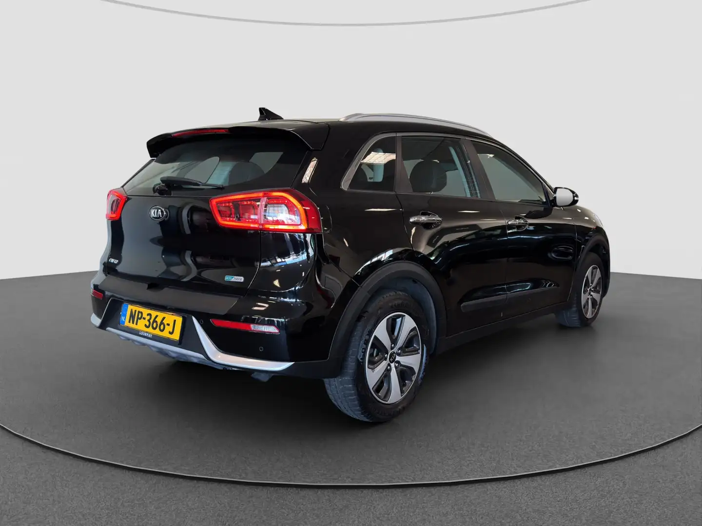 Kia Niro 1.6 GDi Hybrid First Edition Zwart - 2