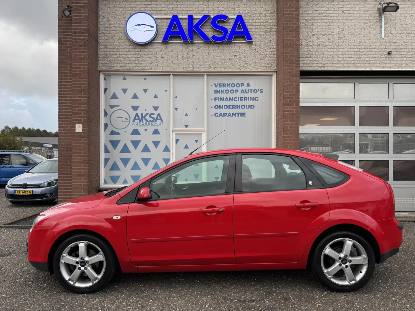 Ford Focus 1.6-16V Futura Automaat Cruisecontrol Airco Rouge - 2