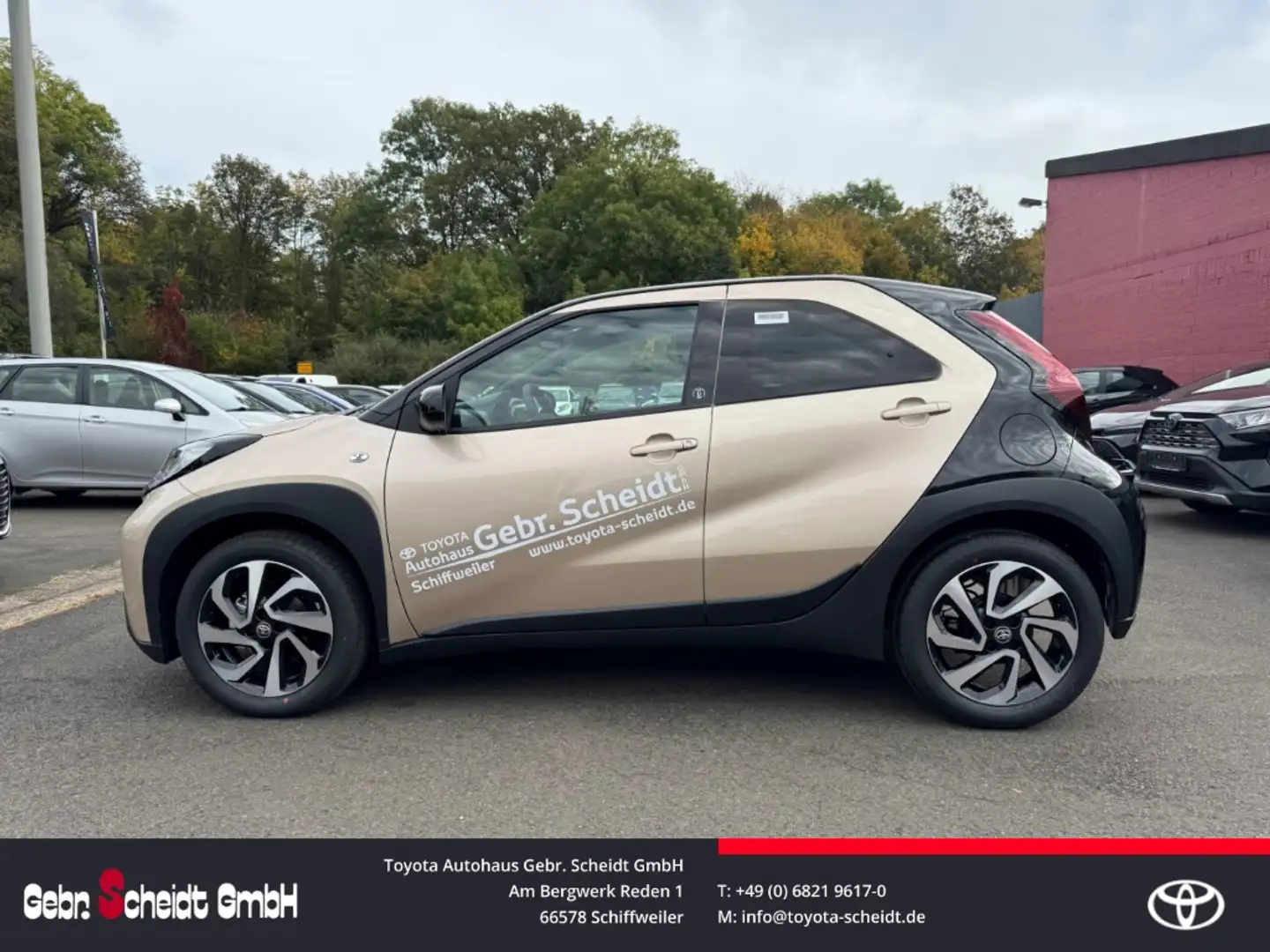 Toyota Aygo X Teamplayer 1.0 VVT-i EU6e Rückfahrkamera Apple Car Beige - 2