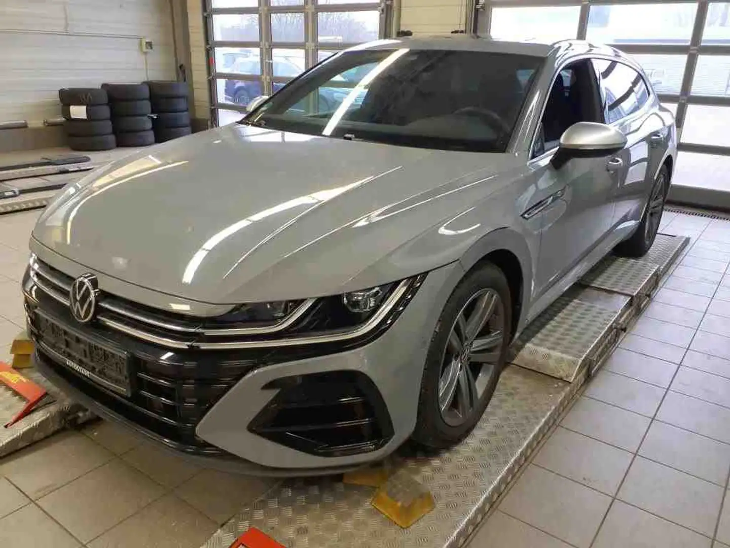 Volkswagen Arteon Shooting Brake R *Sonderleasing* Keyless Scheibed. Grau - 2