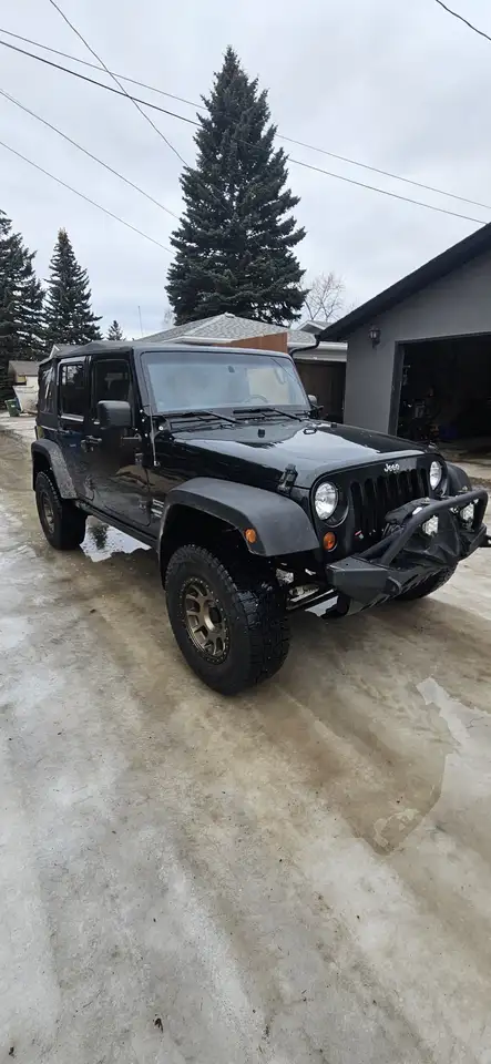 Jeep Wrangler снимка Jeep Wrangler