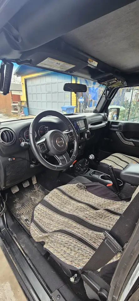 Jeep Wrangler снимка Jeep Wrangler