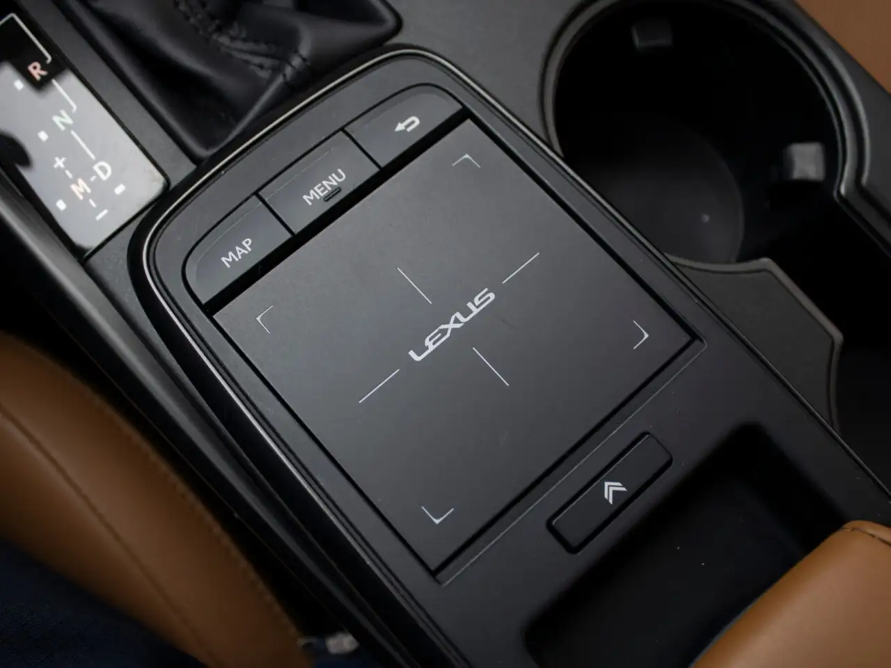 Lexus IS fotografie Lexus IS
