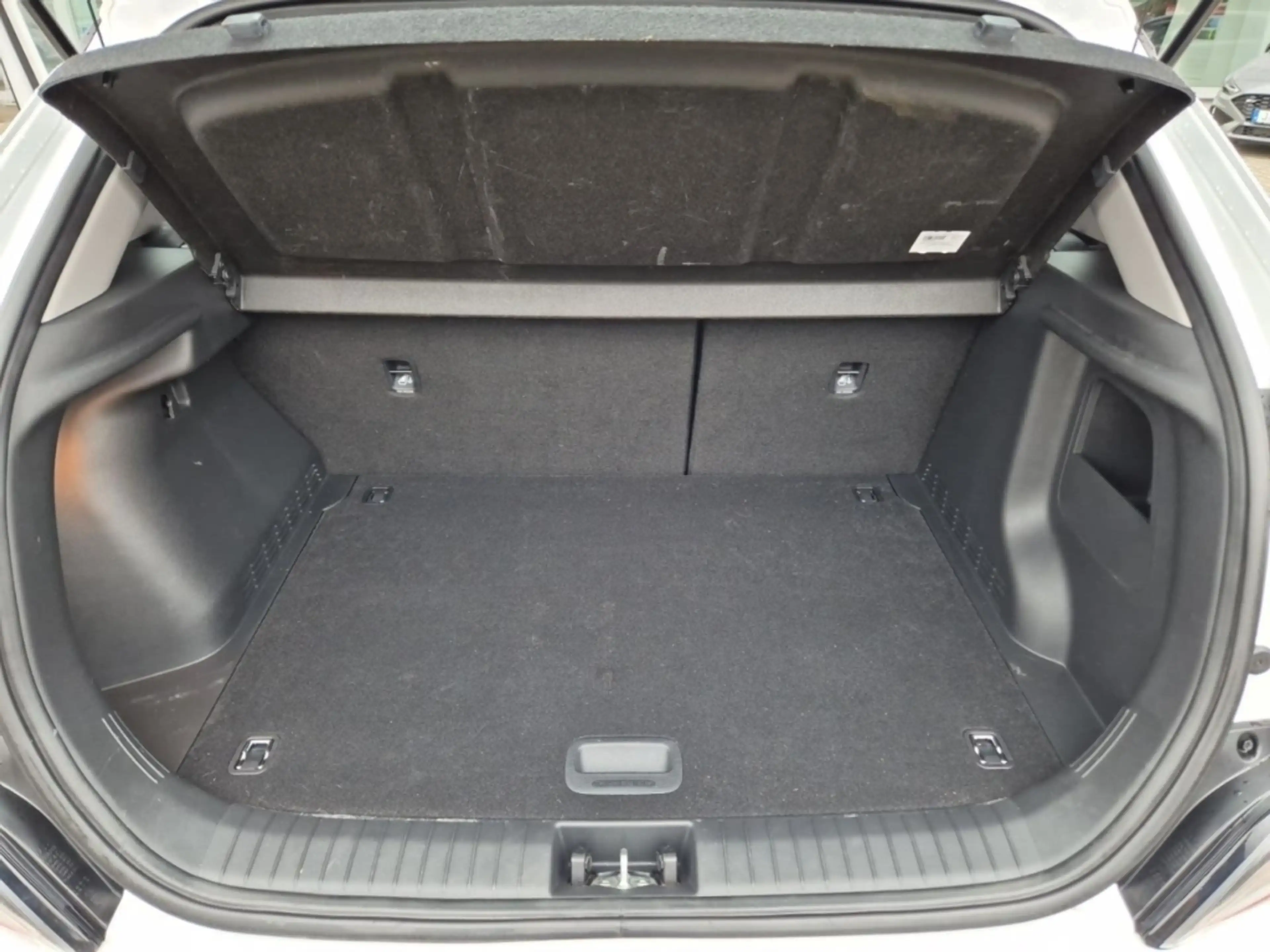 Hyundai KONA Select +11kWOBC+GARANTIE bis10/2030 — photo 10