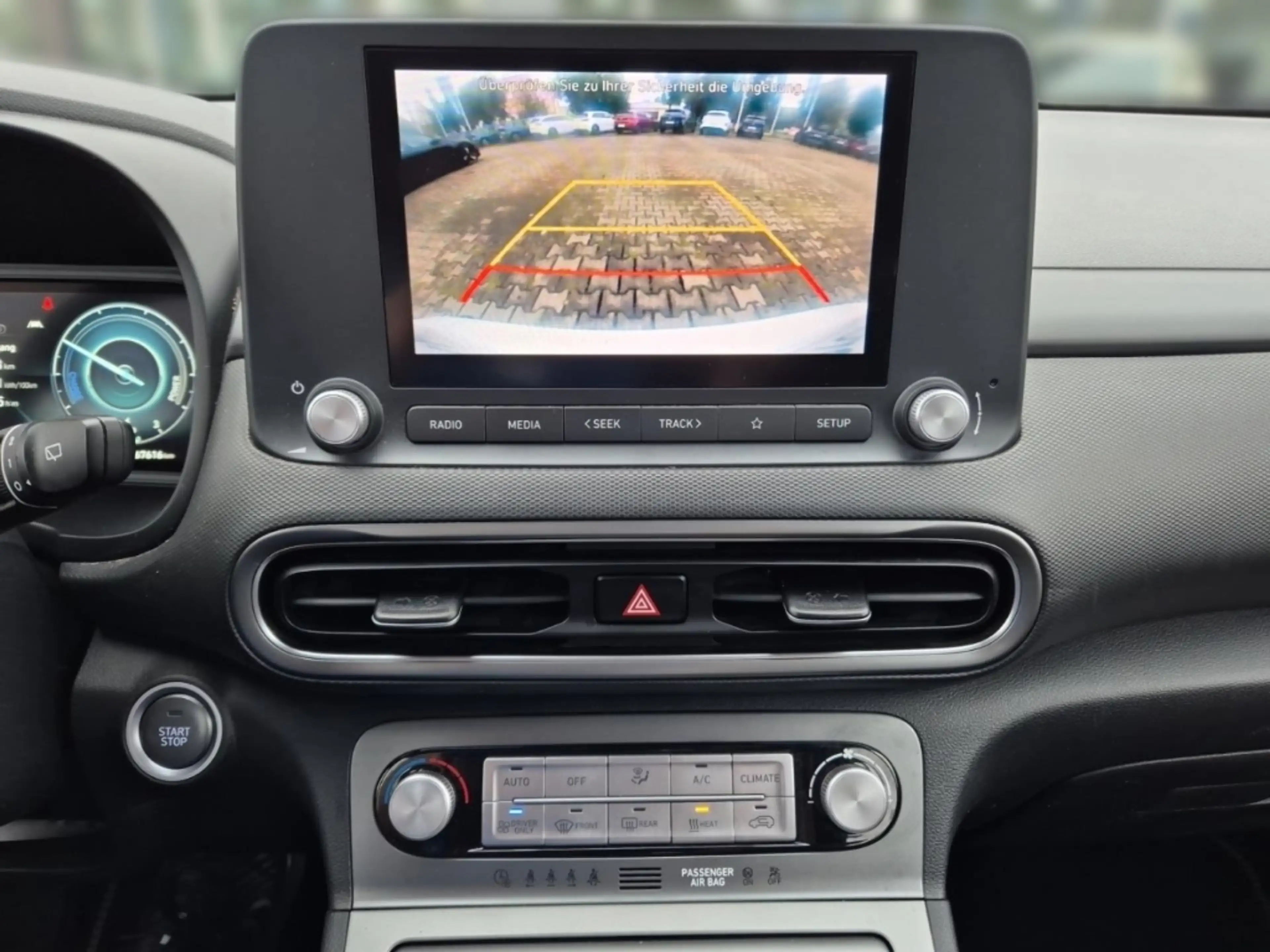 Hyundai KONA Select +11kWOBC+GARANTIE bis10/2030 — photo 7
