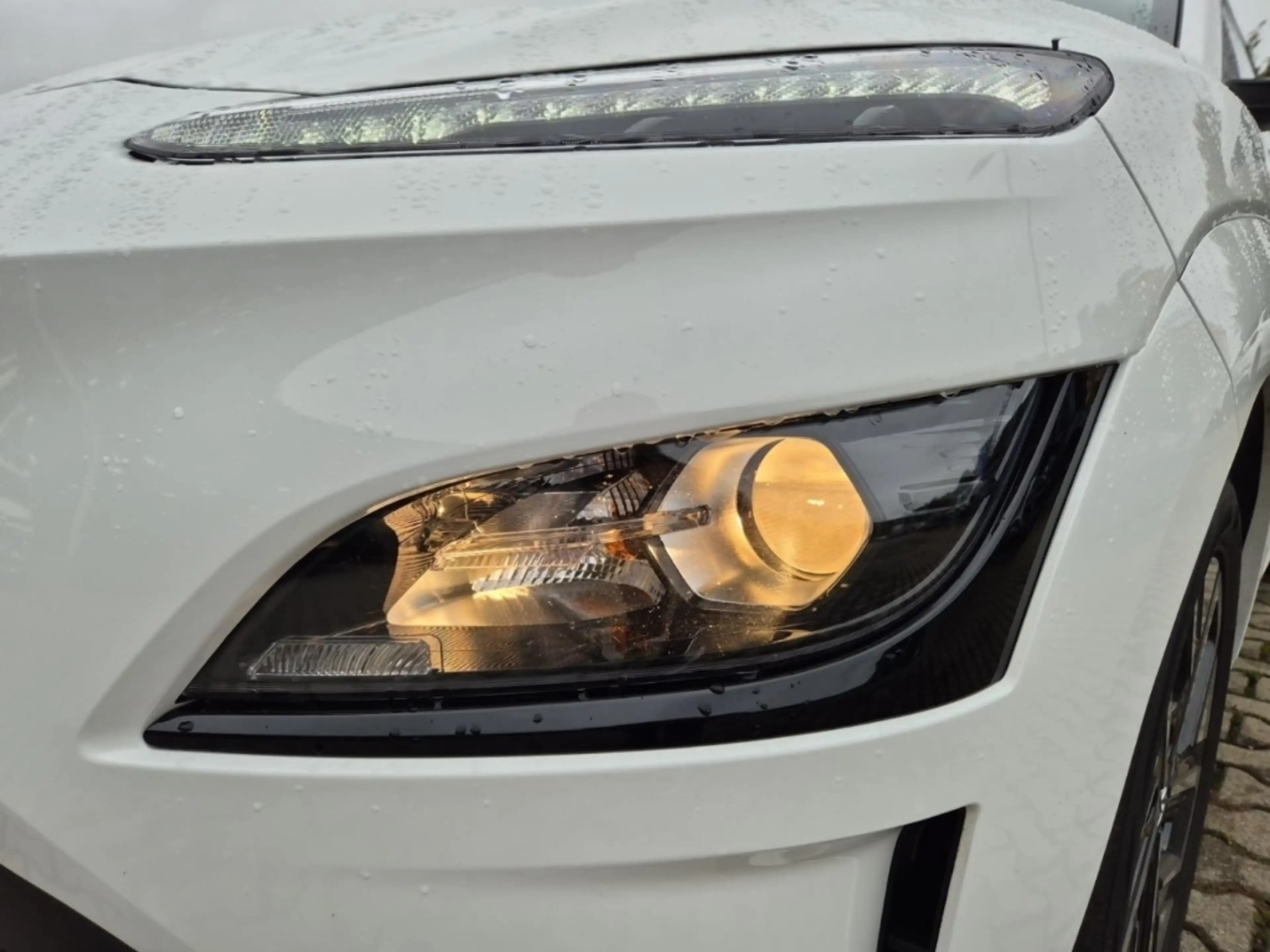 Hyundai KONA Select +11kWOBC+GARANTIE bis10/2030 — photo 3