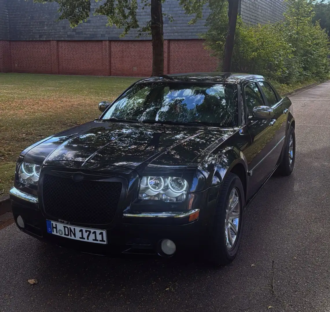 Chrysler 300C 5.7 Automatik - 2