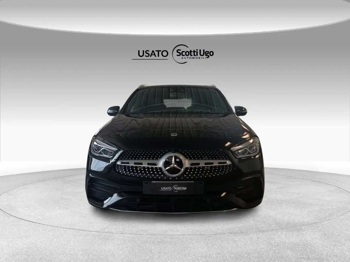 Mercedes-Benz GLA 200 200 d Premium auto Nero - 2