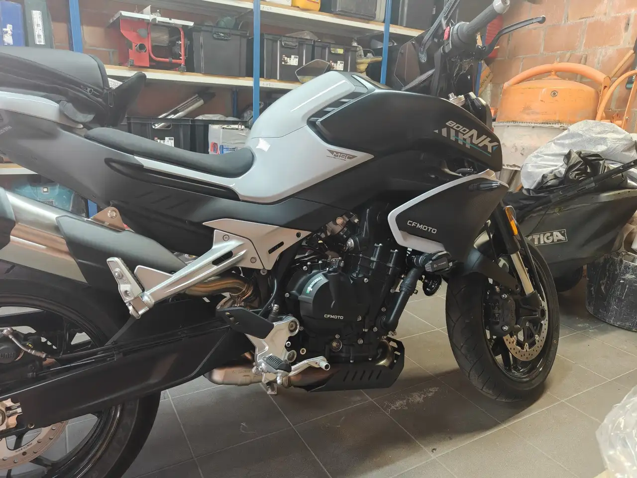 Cfmoto 800 NK