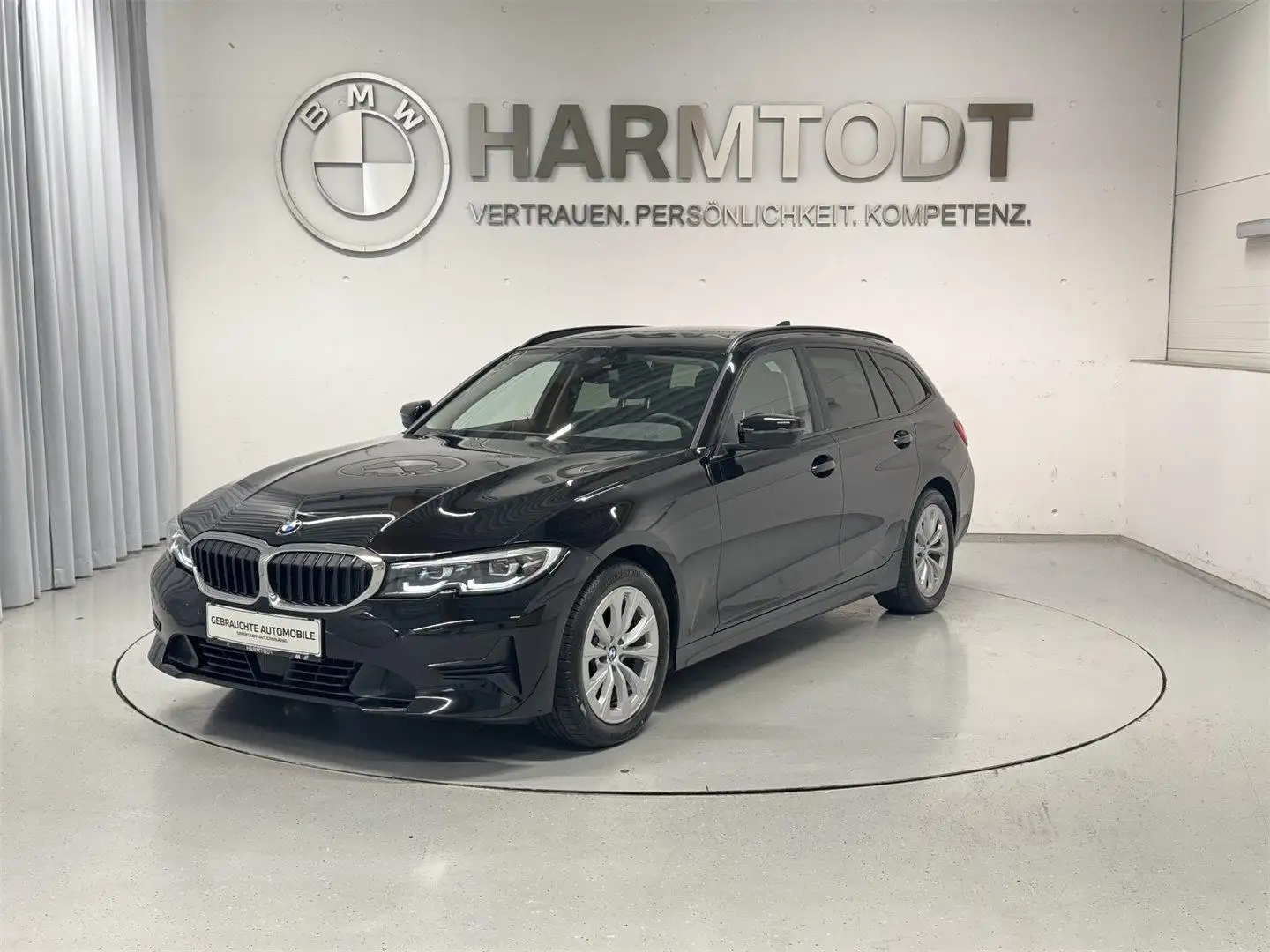 BMW 318 d Noir - 1