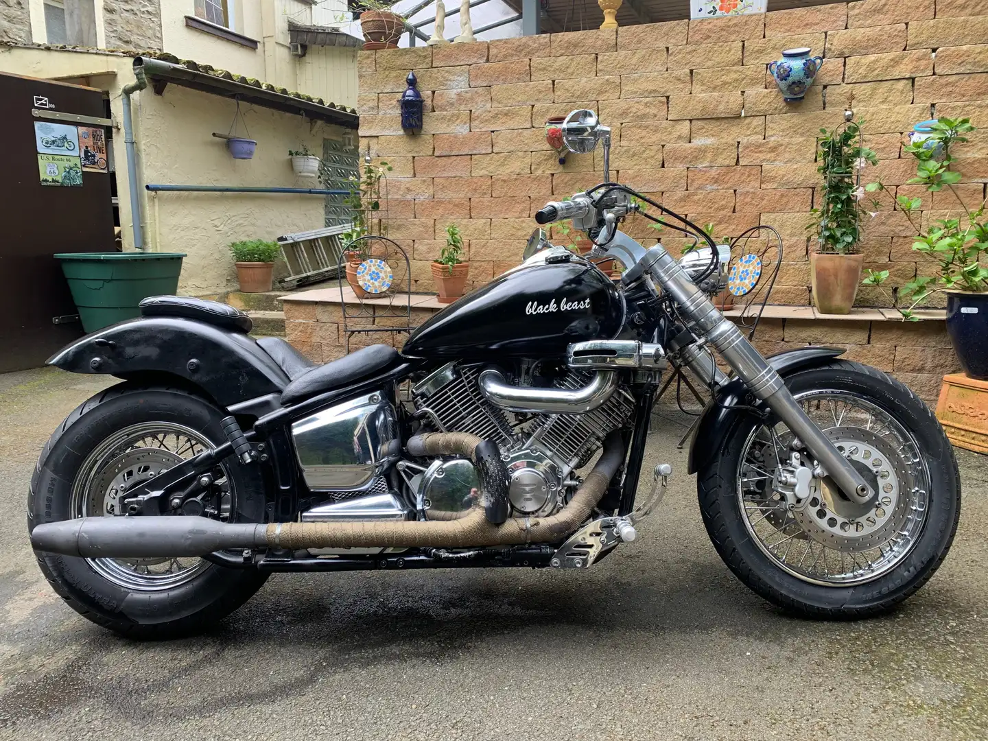 Yamaha XVS 1100 Umbau Noir - 2