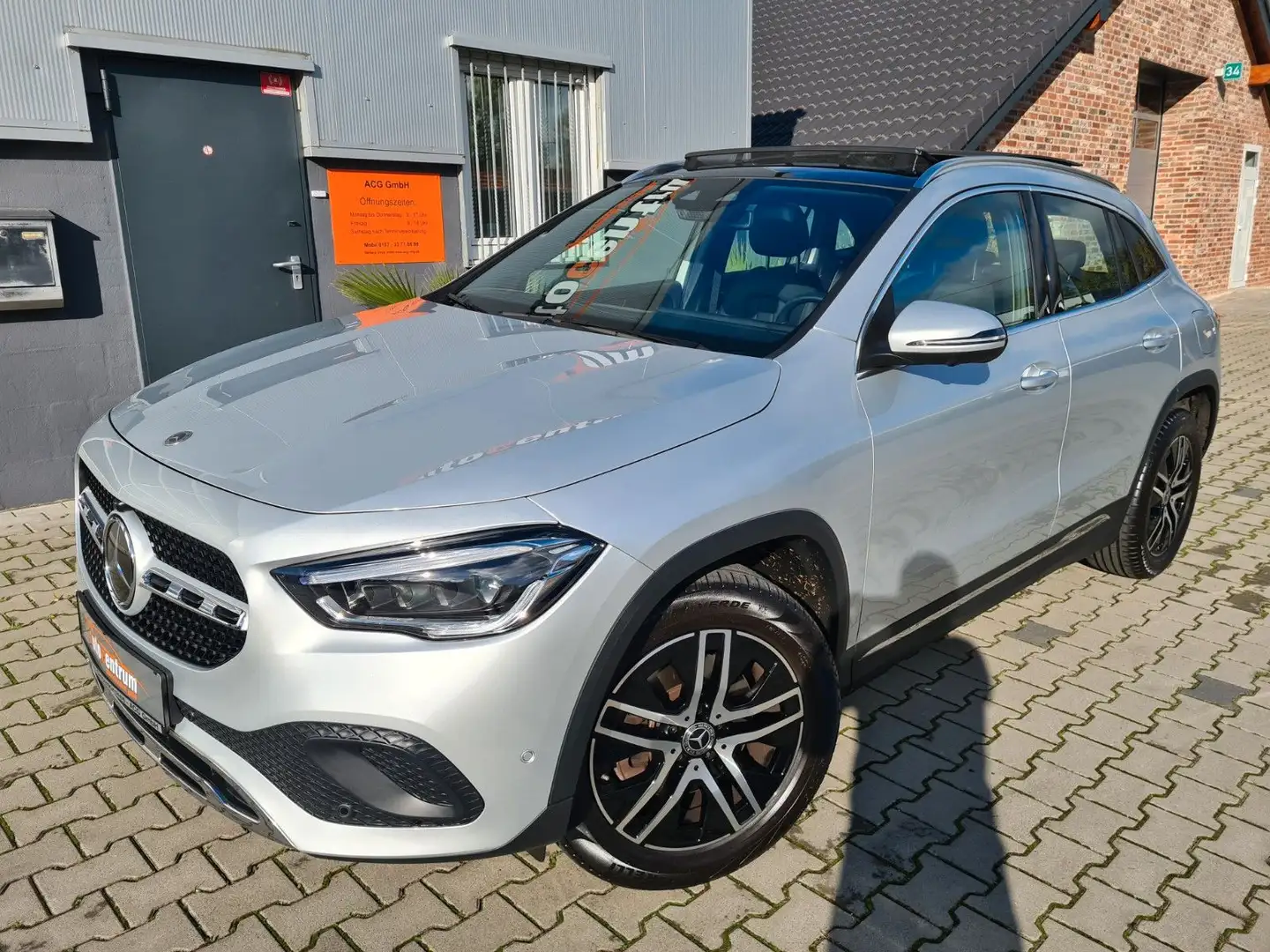 Mercedes-Benz GLA 220 d Progr*Pano*ACC+*Memo*Sitz-Belüft.*360° Argent - 2