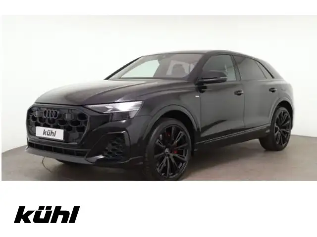 Audi Q8 SUV TFSI e quattro 360 kW tiptro 23' AHK Allr