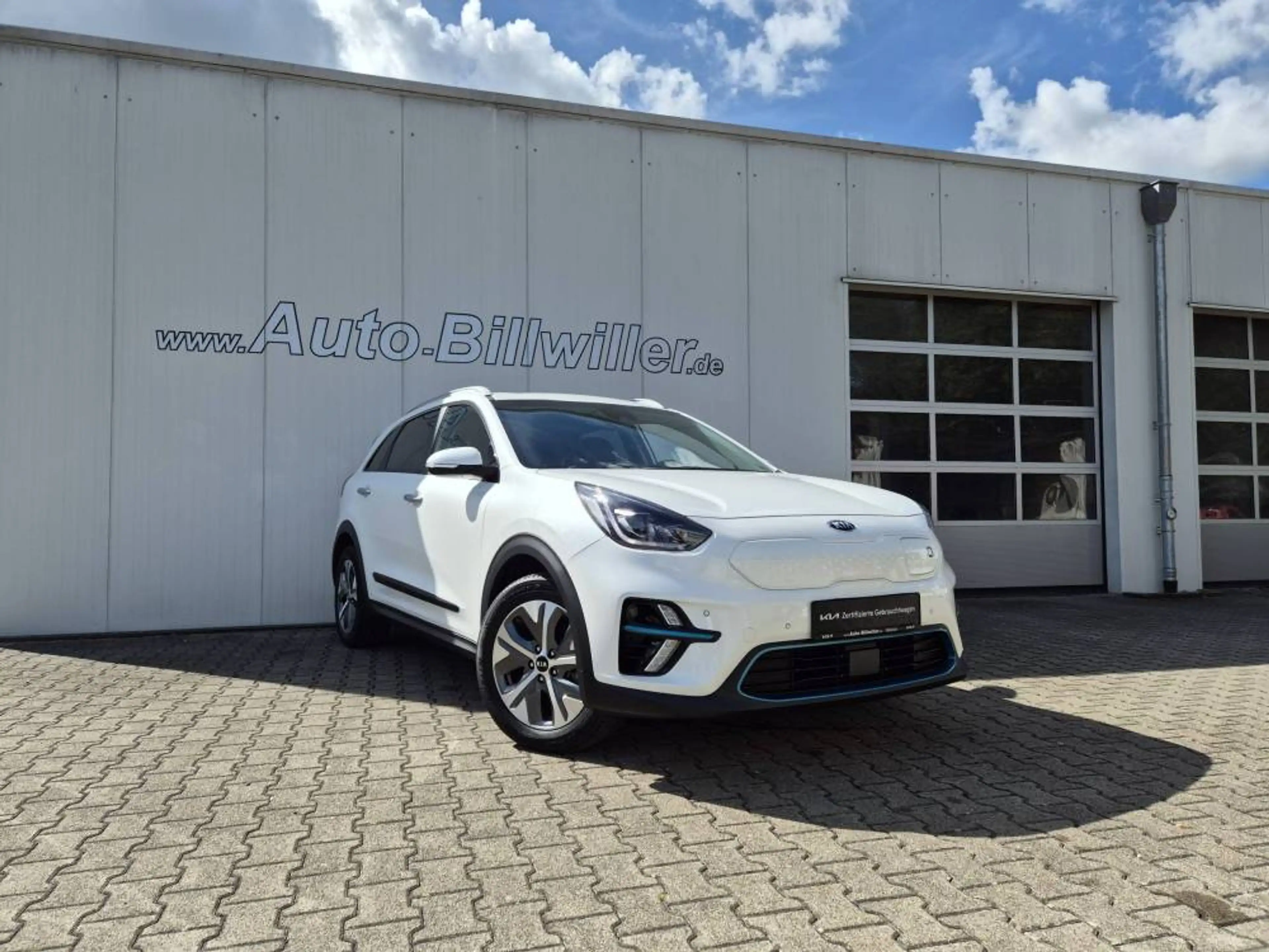 Kia e-Niro 64 kWh Spirit Leder Glasdach 3-ph. Batteriezertifi — photo 3