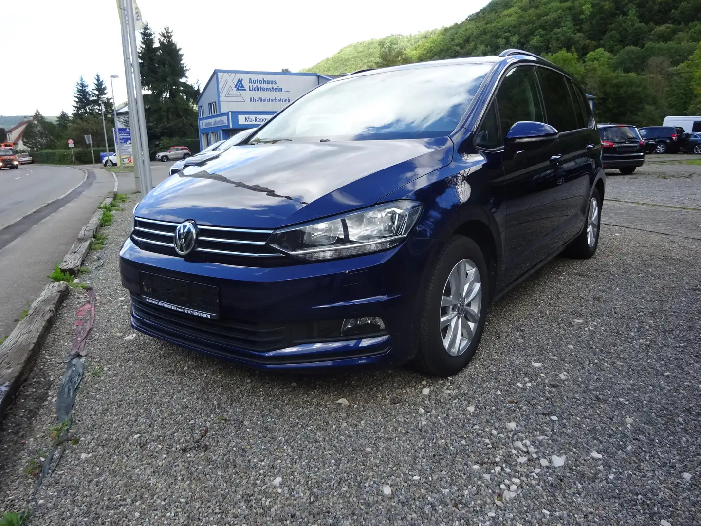 Volkswagen Touran Comfortl 1,4TSI 110kw 150PS Navi Glasdach Winterpa Blau - 1