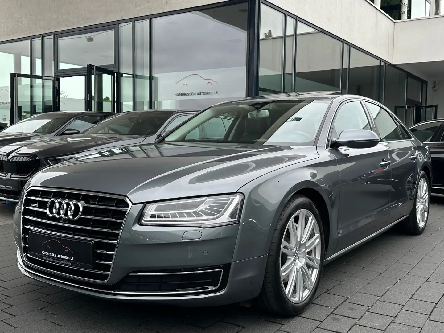 Audi A8 3.0 TDI quattro | Schiebedach | Massage Gri - 1