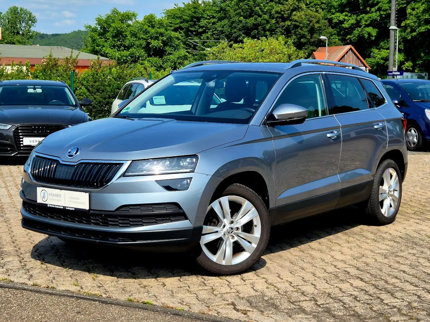 Skoda Karoq 1.5 TSI ACT DSG Style / AHK / LED / Navi / Gris - 1