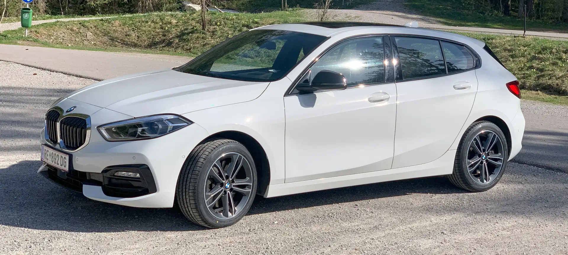 BMW 120 120d xDrive Sport Line Aut. Sport Line Weiß - 1