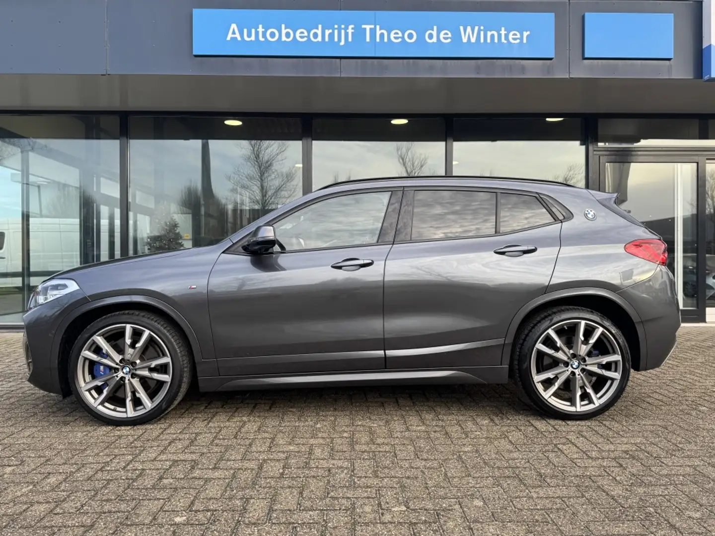 BMW X2 M35i High Executive | Pano | Alcantara bekleding | Grijs - 2