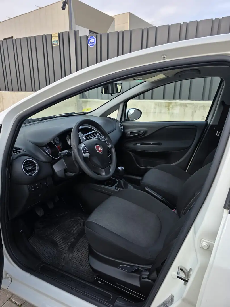 Fiat Punto Punto 1.3Mjt Pop E5  Pop Blanco - 2