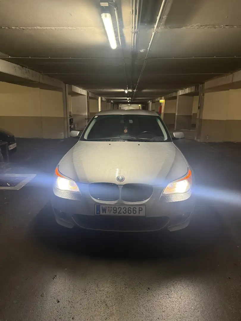 BMW 525 525d Österreich-Paket Aut. - 1