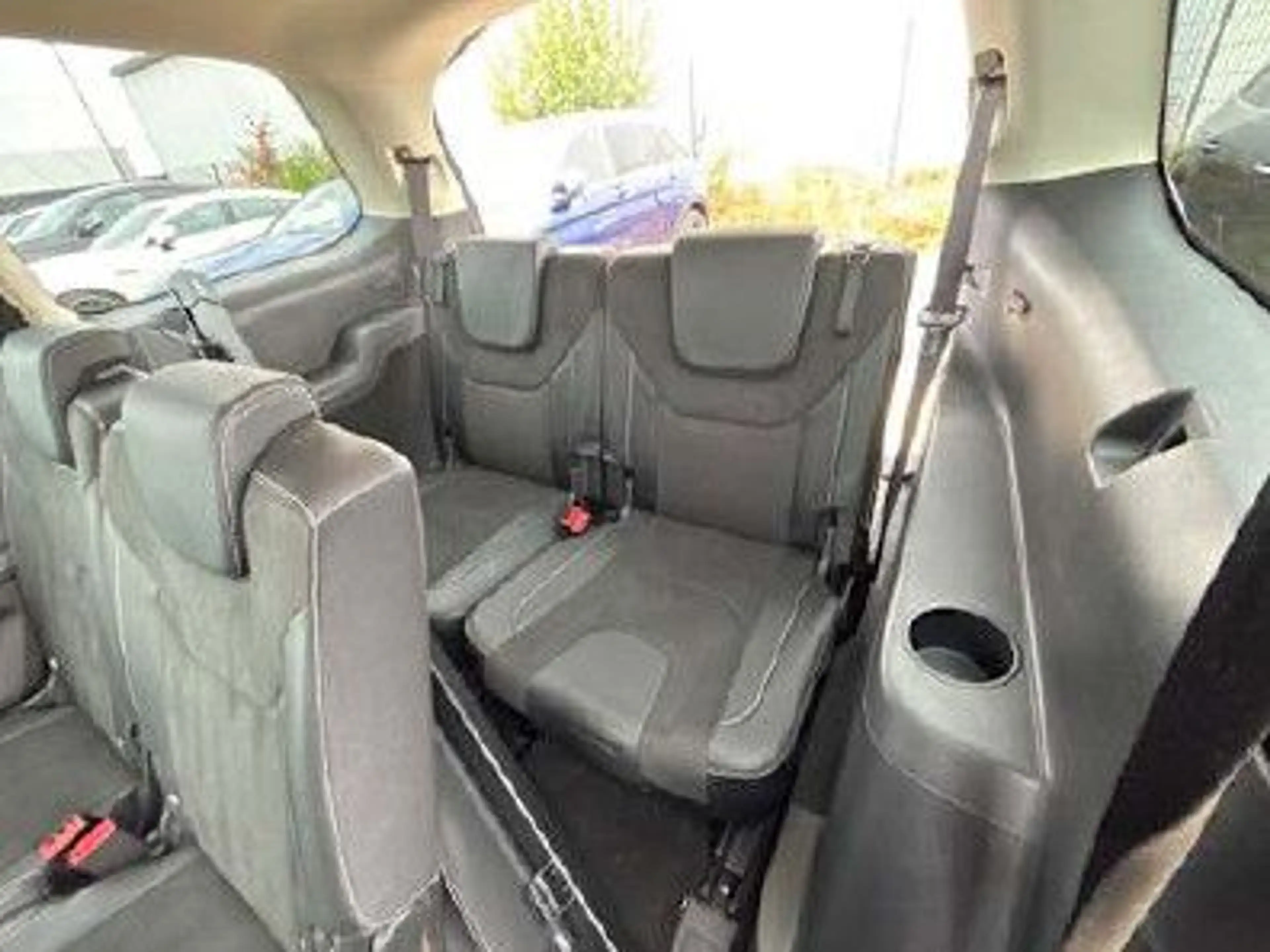 Ford Galaxy Titanium AWD+7. SITZER+STANDH.+KAMERA+DAB — photo 9