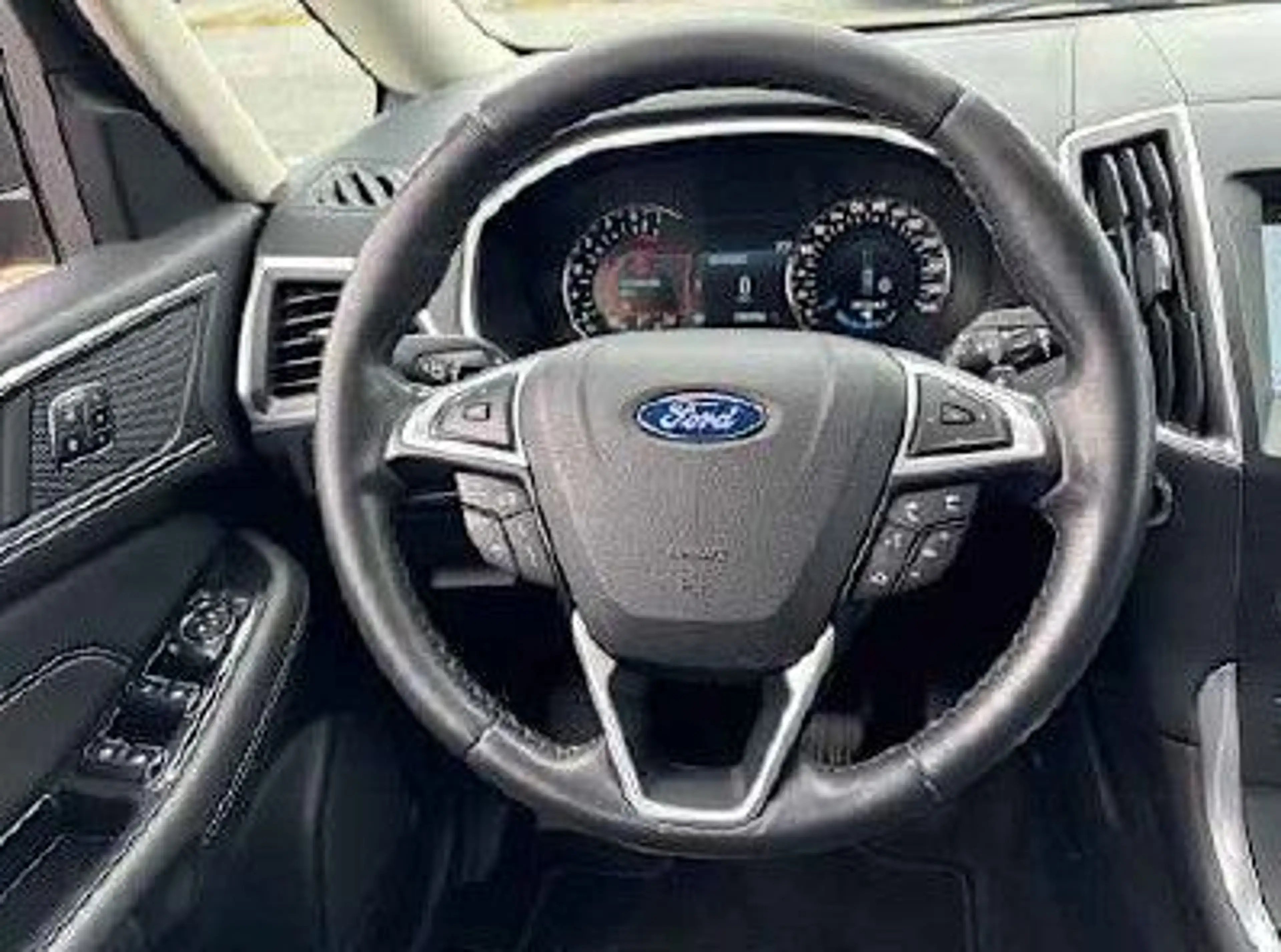 Ford Galaxy Titanium AWD+7. SITZER+STANDH.+KAMERA+DAB — photo 11