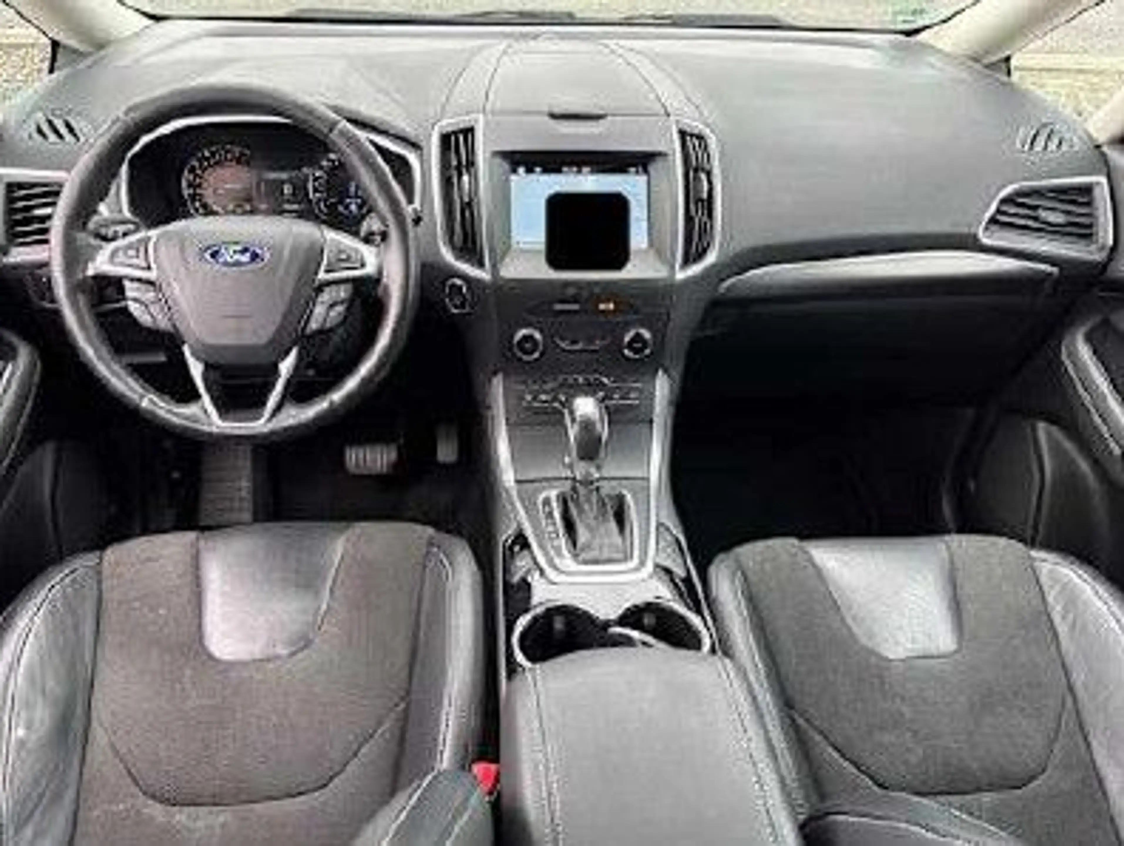Ford Galaxy Titanium AWD+7. SITZER+STANDH.+KAMERA+DAB — photo 8