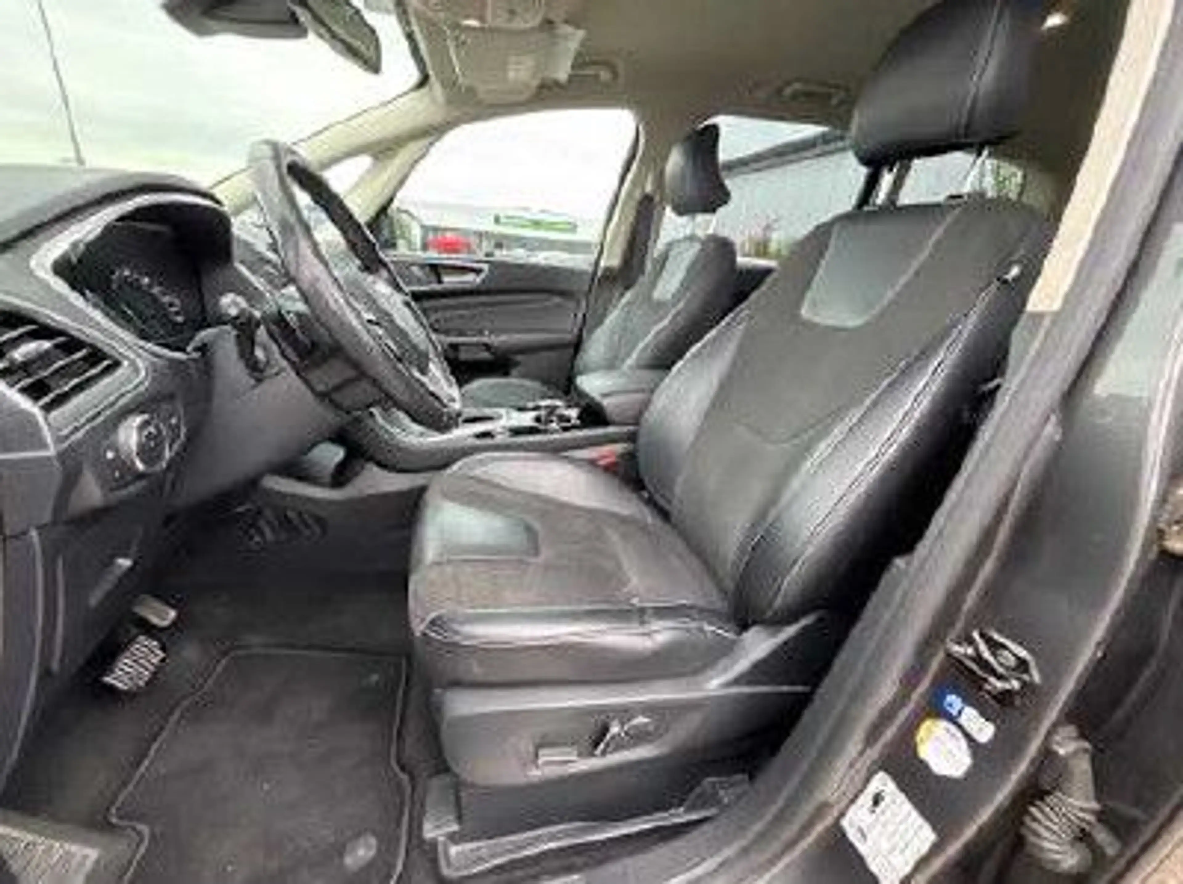 Ford Galaxy Titanium AWD+7. SITZER+STANDH.+KAMERA+DAB — photo 6