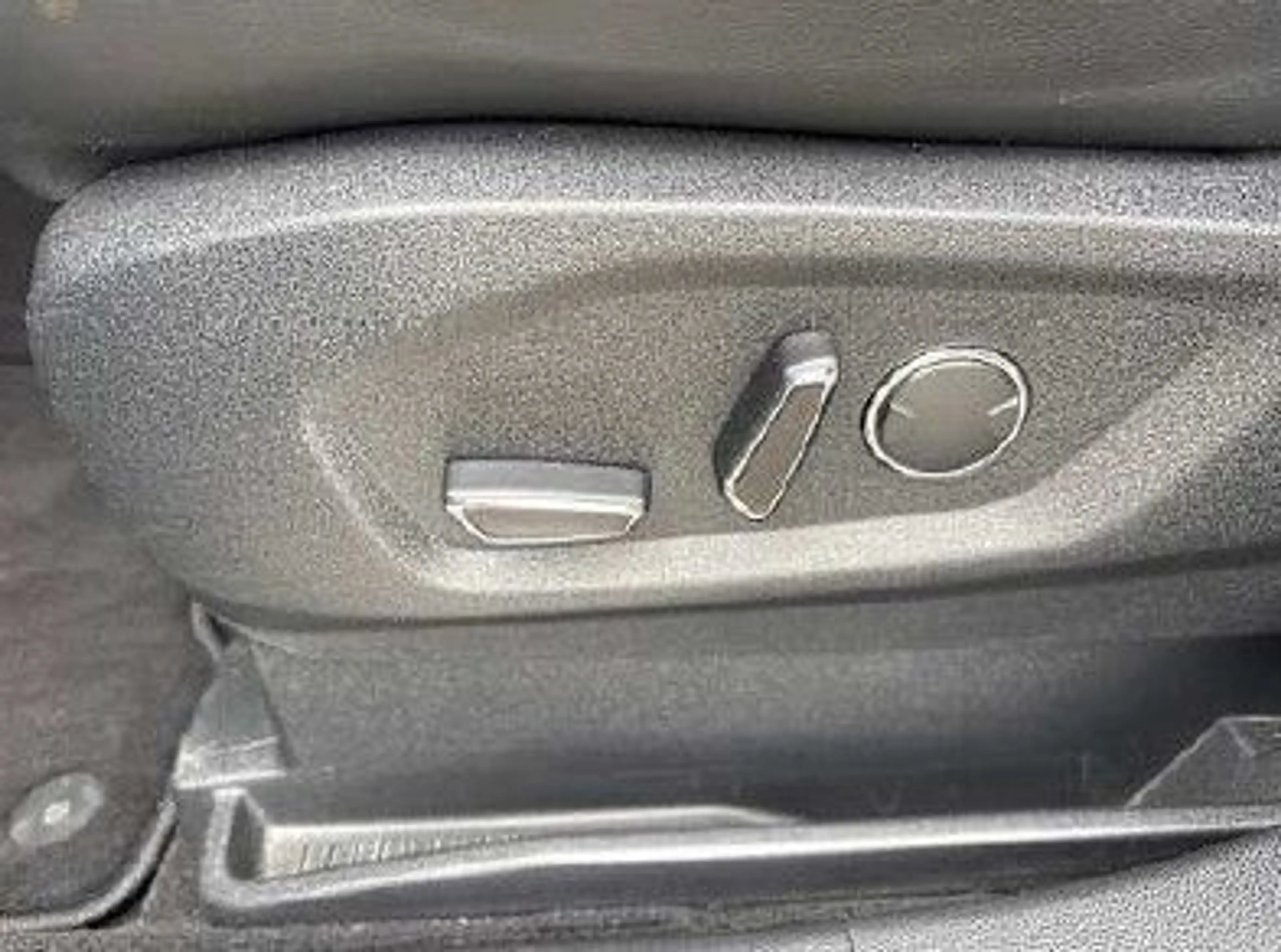 Ford Galaxy Titanium AWD+7. SITZER+STANDH.+KAMERA+DAB — photo 12