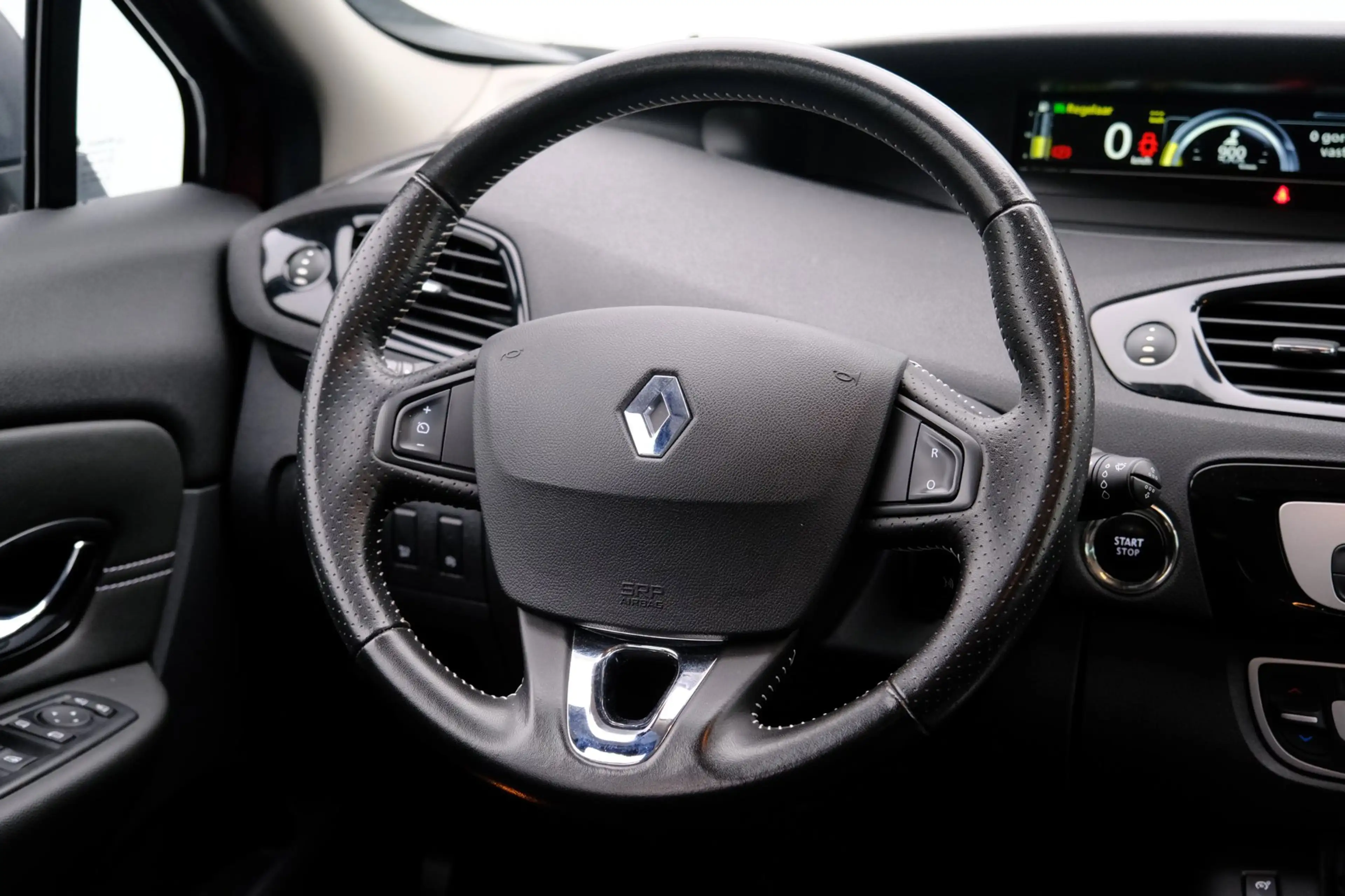 Renault Scenic 1.5 dCi Bose Navi|Clima|Cam|Half Leder — photo 6