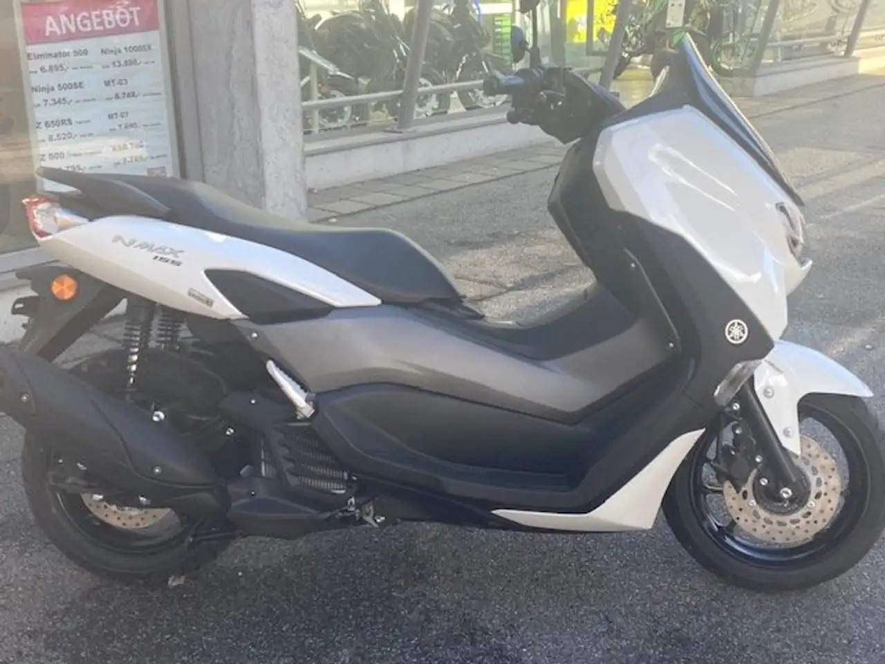 Yamaha NMAX