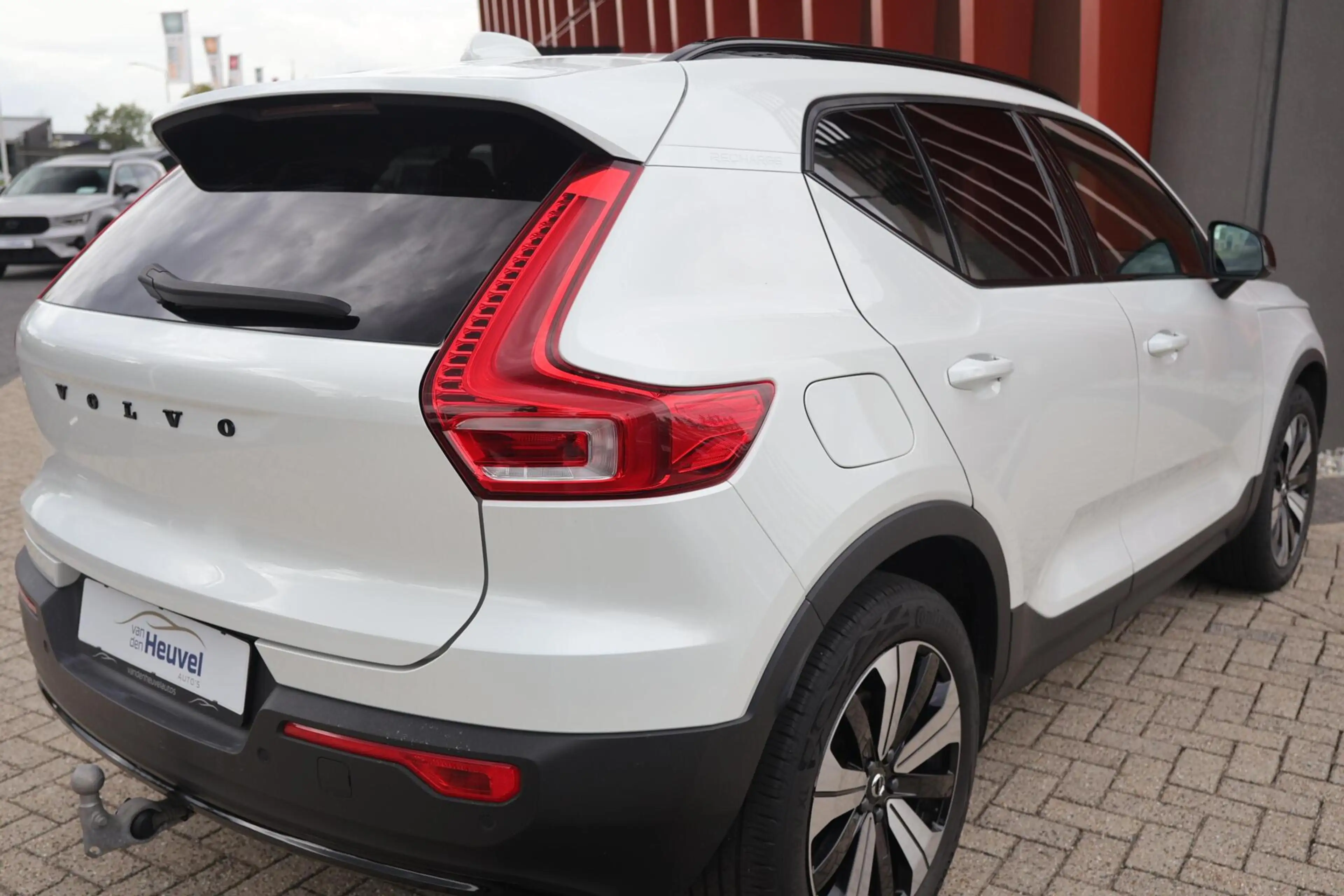 Volvo XC40 T5 Recharge Plus Dark | Stoelverwarming | Trekhaak — photo 6