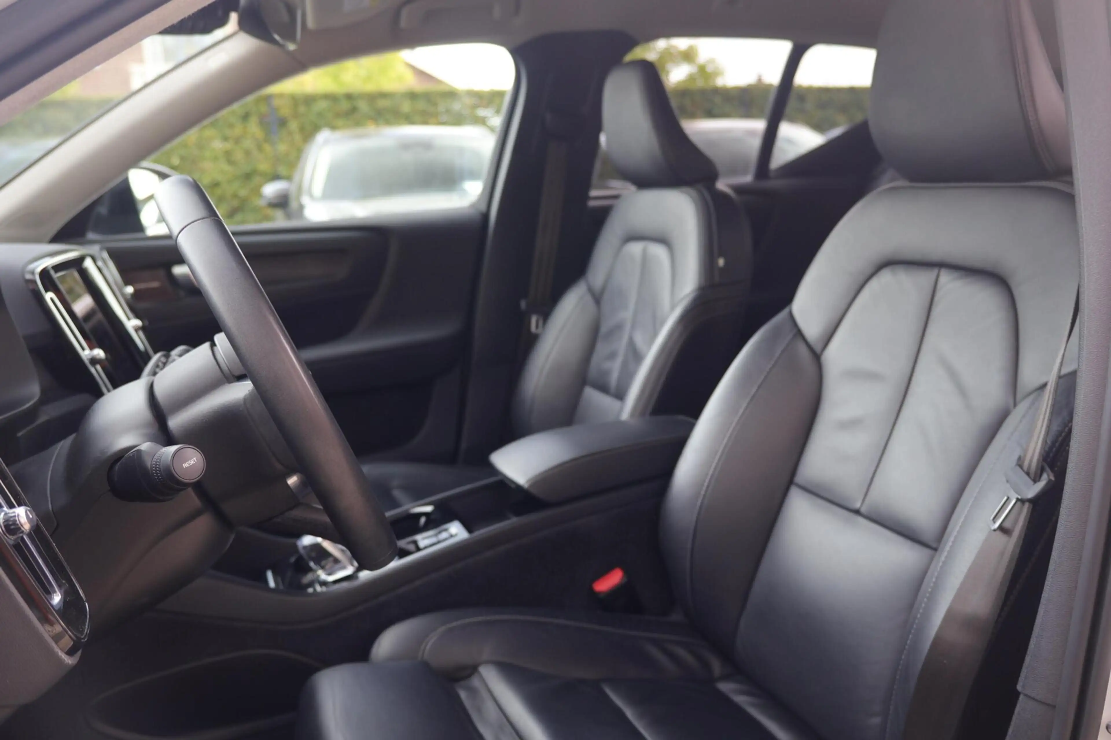 Volvo XC40 T5 Recharge Plus Dark | Stoelverwarming | Trekhaak — photo 15